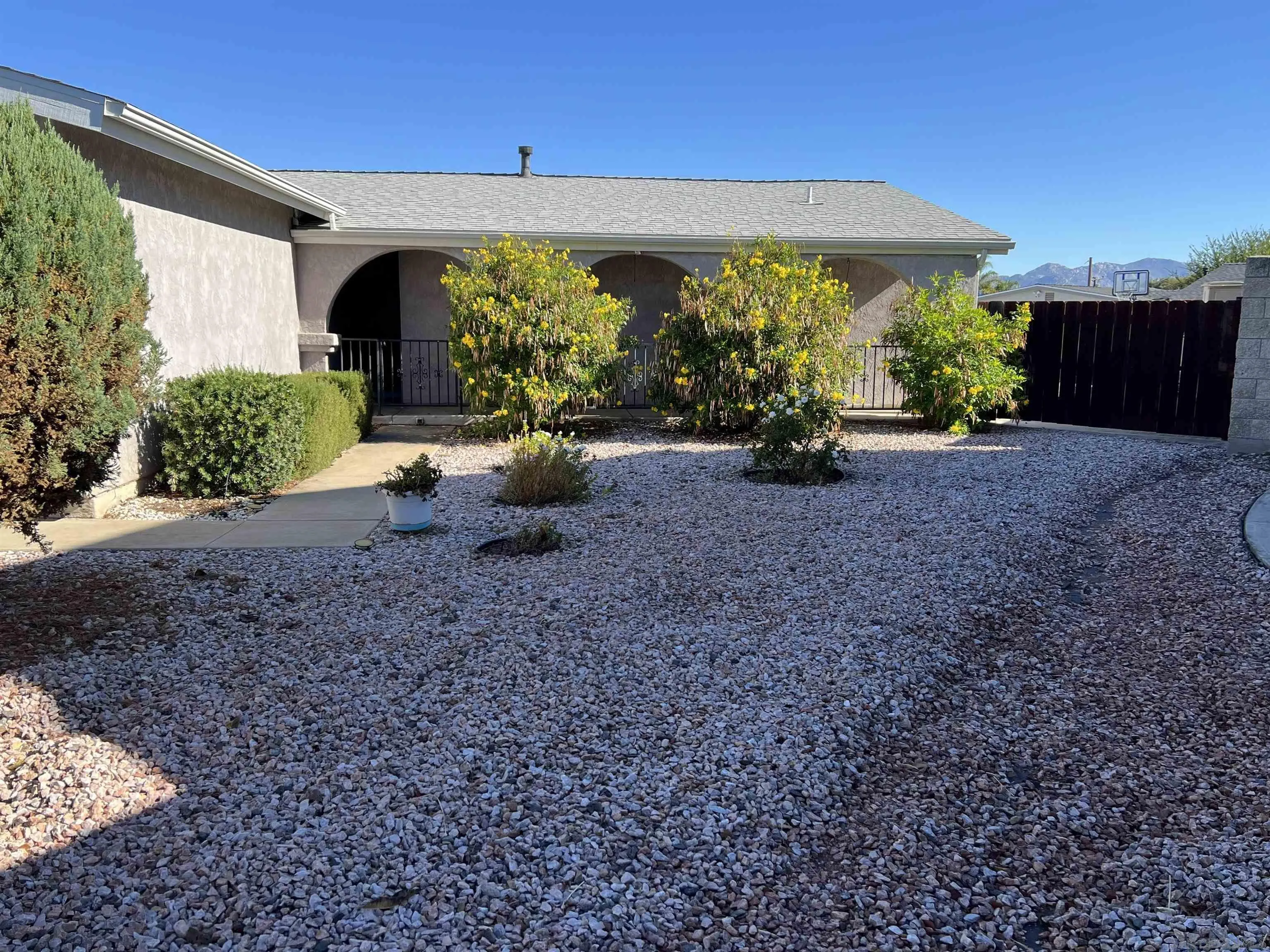 https://cdn.realtyfeed.com/cdn/127/260024836/9593e504a1d7e598d7d50b012681b3c2.webp