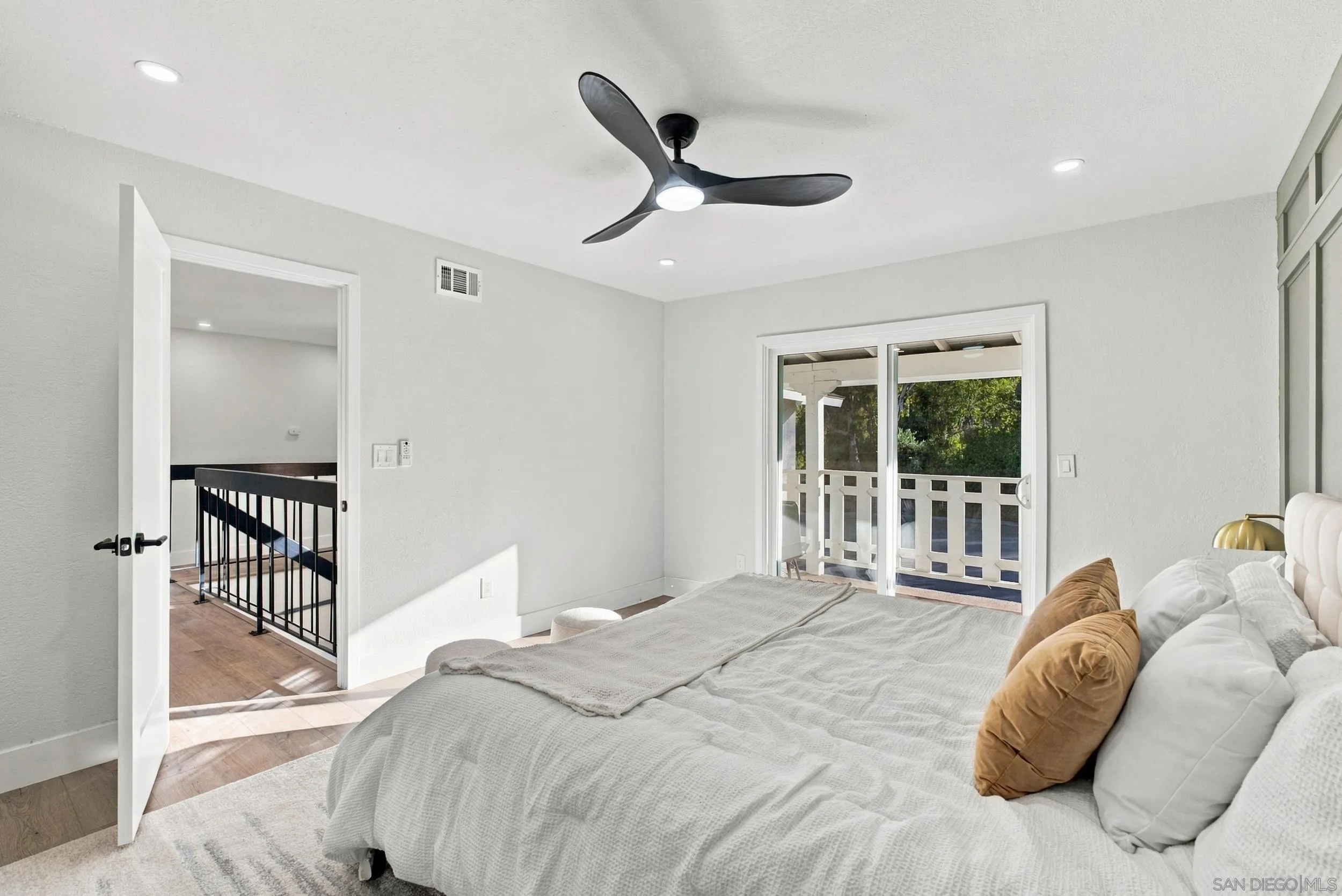 https://cdn.realtyfeed.com/cdn/127/260024841/6c2850b26d262c1ba038b6cd17c98b63.webp