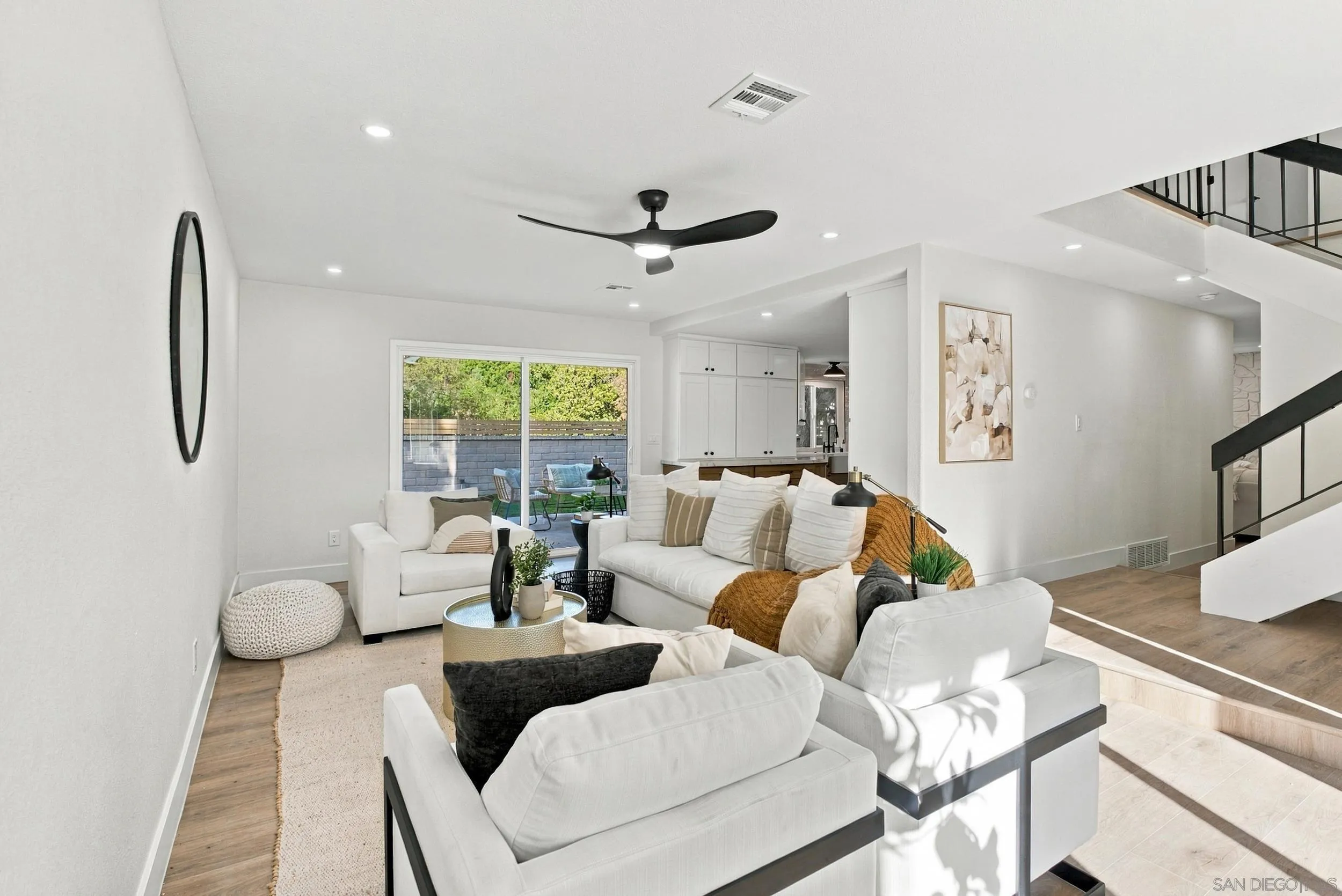 https://cdn.realtyfeed.com/cdn/127/260024841/77233887b0fa46c21ea0d77ea948df48.webp