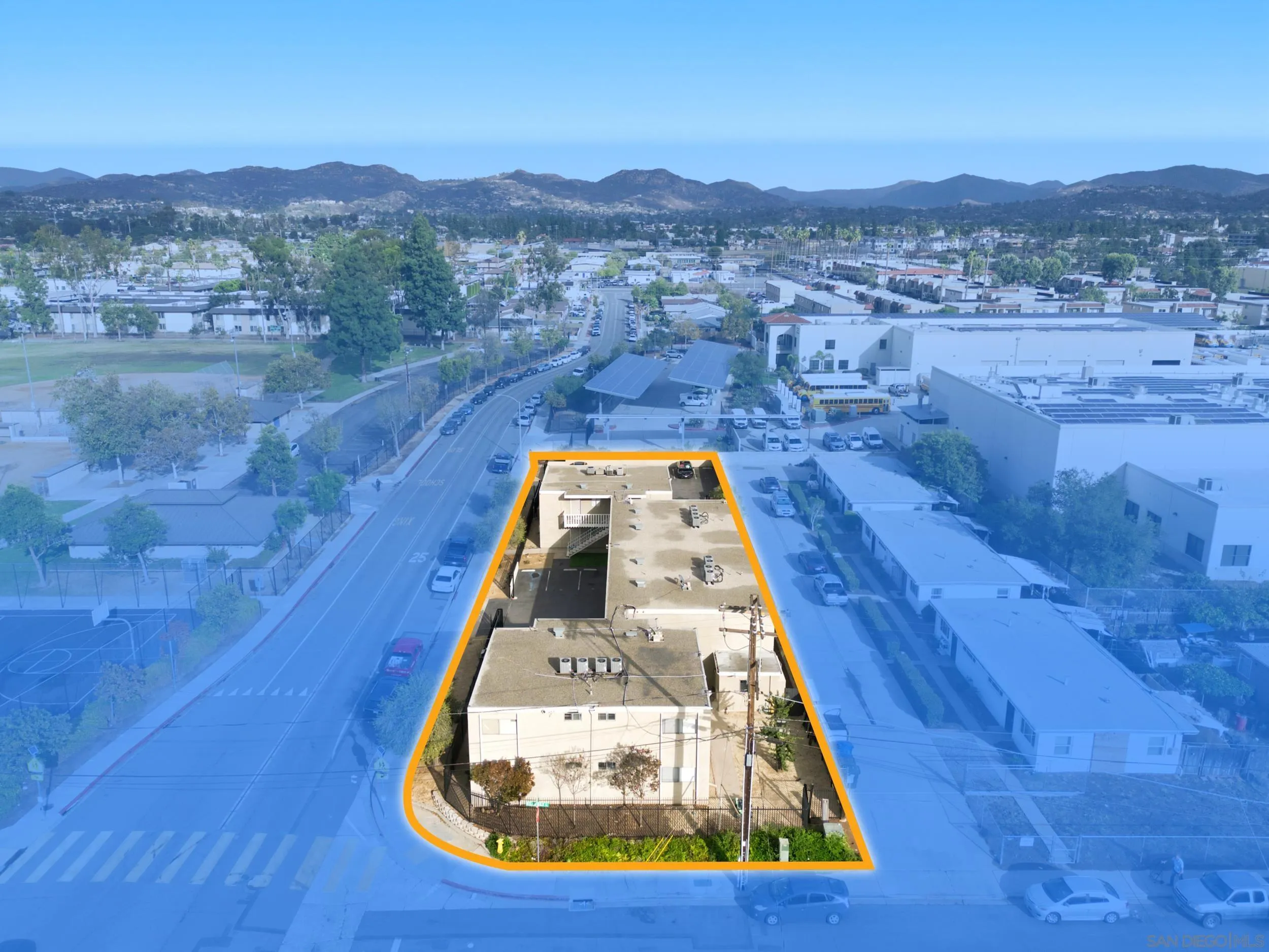 633 Park Ave, El Cajon, CA 92020, photo 14