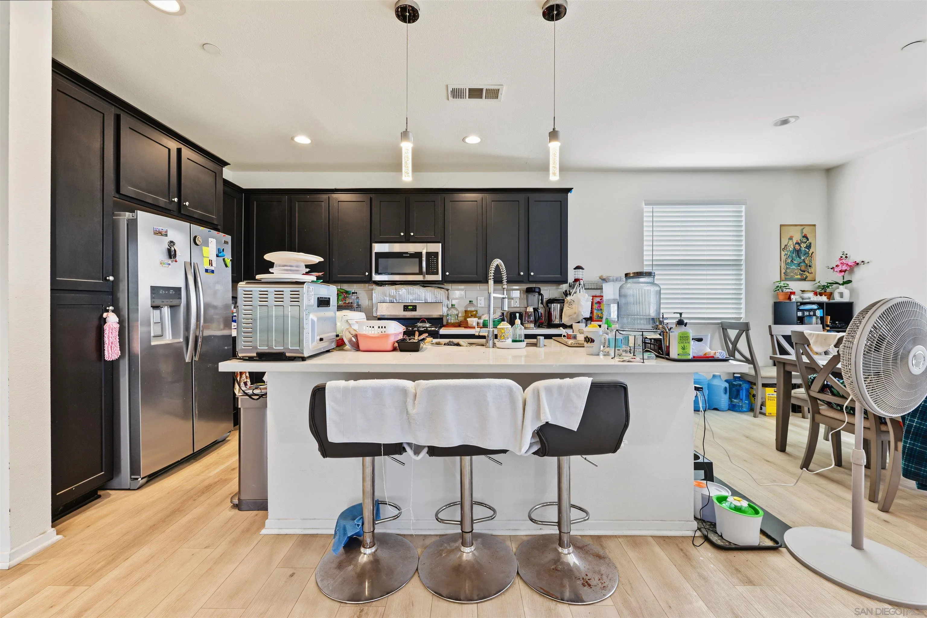 https://cdn.realtyfeed.com/cdn/127/260024844/60081e712a45d5bb8a0b1827243dae3a.webp