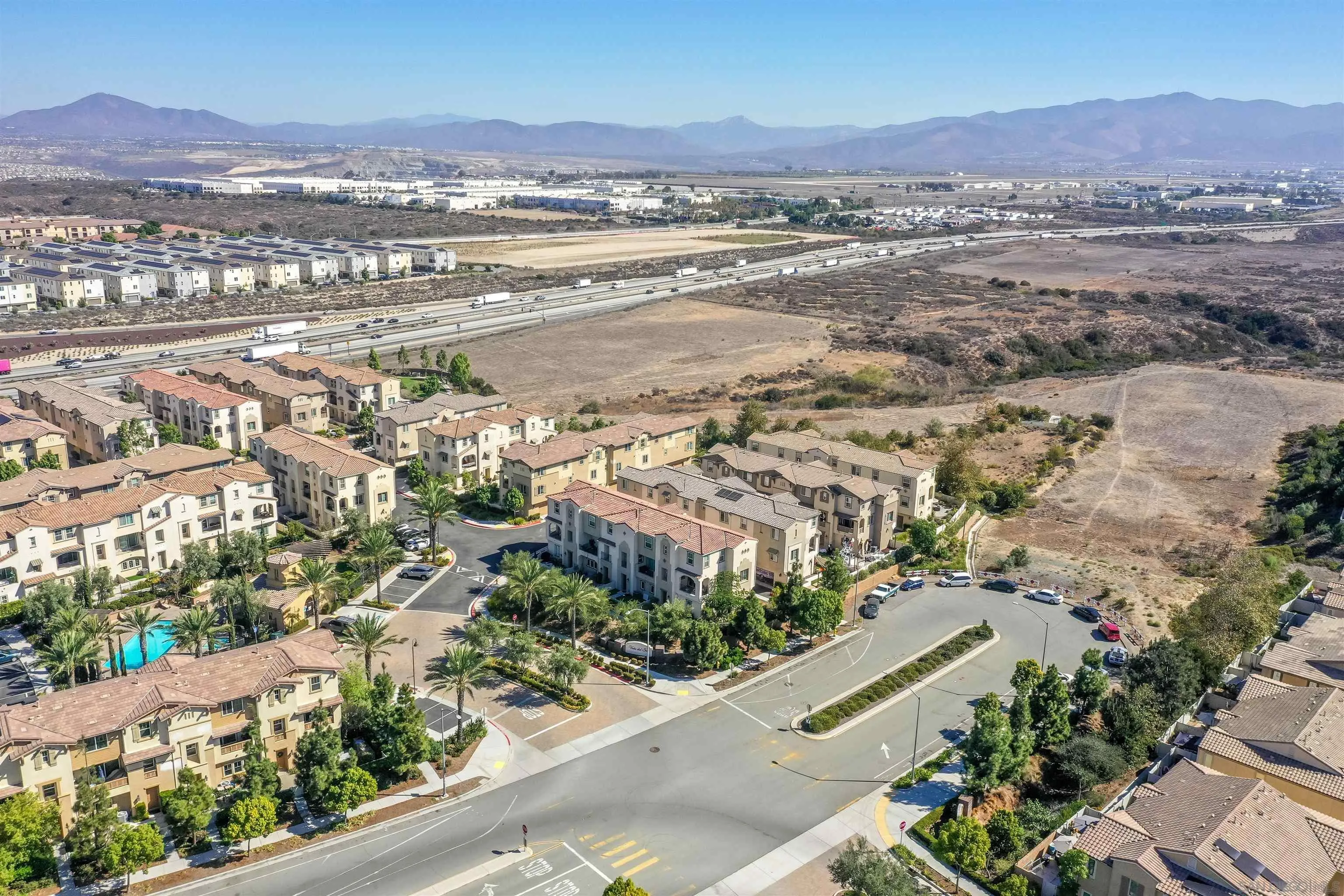https://cdn.realtyfeed.com/cdn/127/260024844/82eb4cab04d48c021d3930def8d2e182.webp