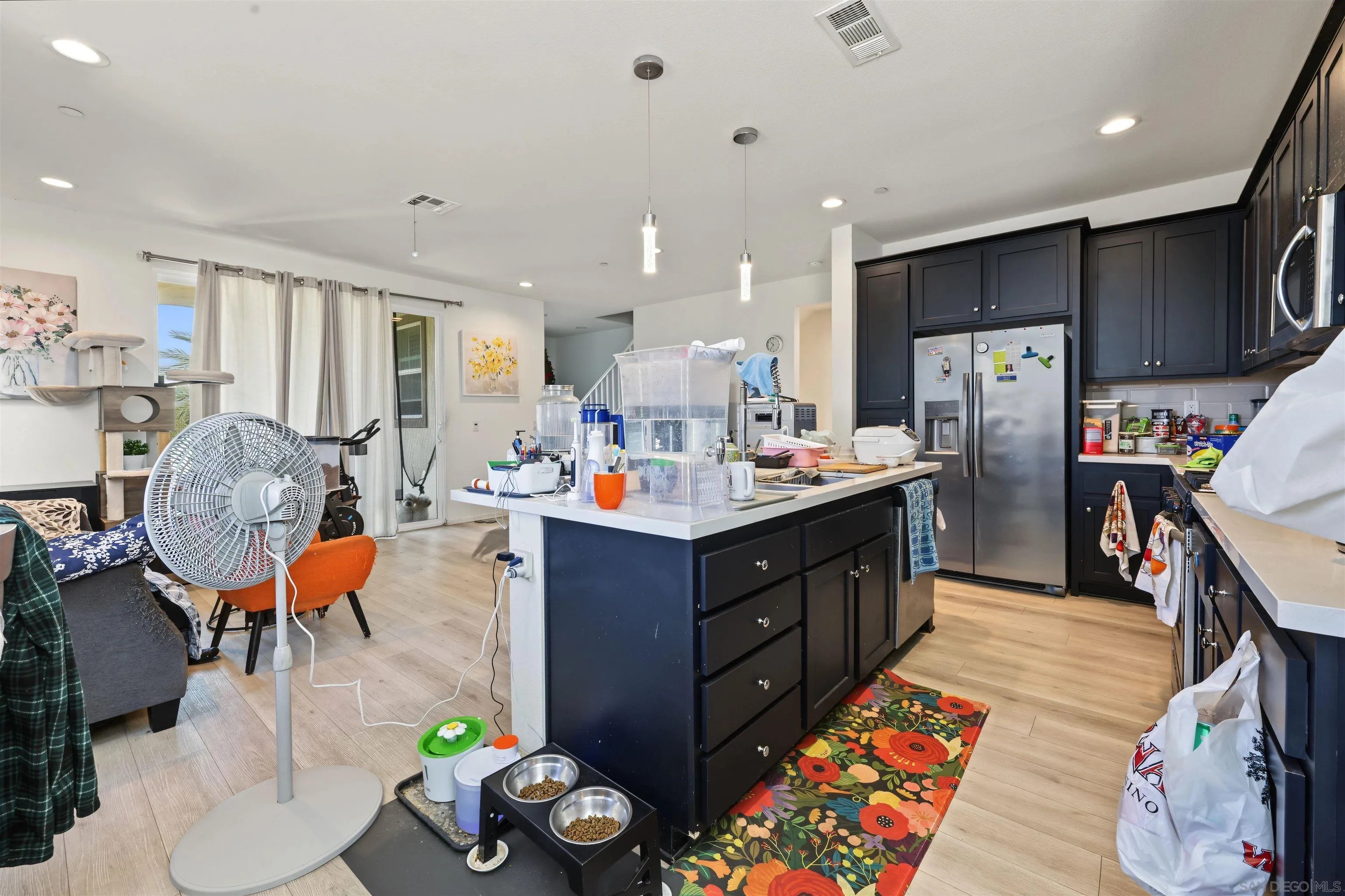 https://cdn.realtyfeed.com/cdn/127/260024844/885206d9516b62170235a465573ddc23.webp