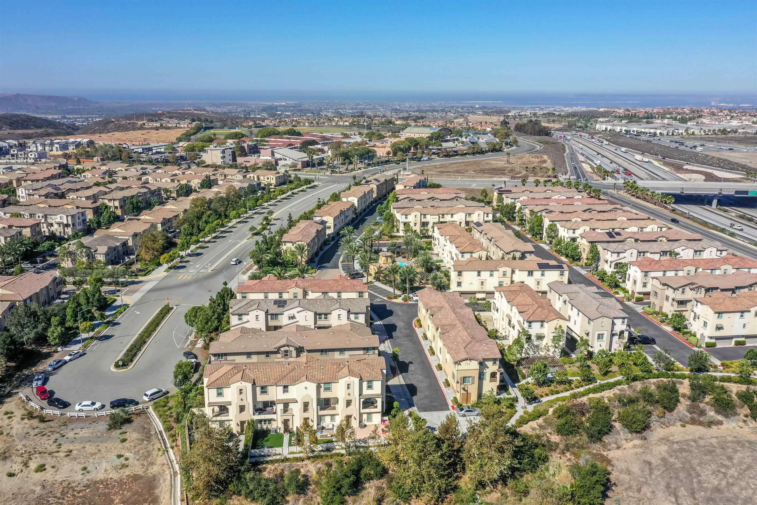 https://cdn.realtyfeed.com/cdn/127/260024844/a02666665046039781a264e82ec70475.webp