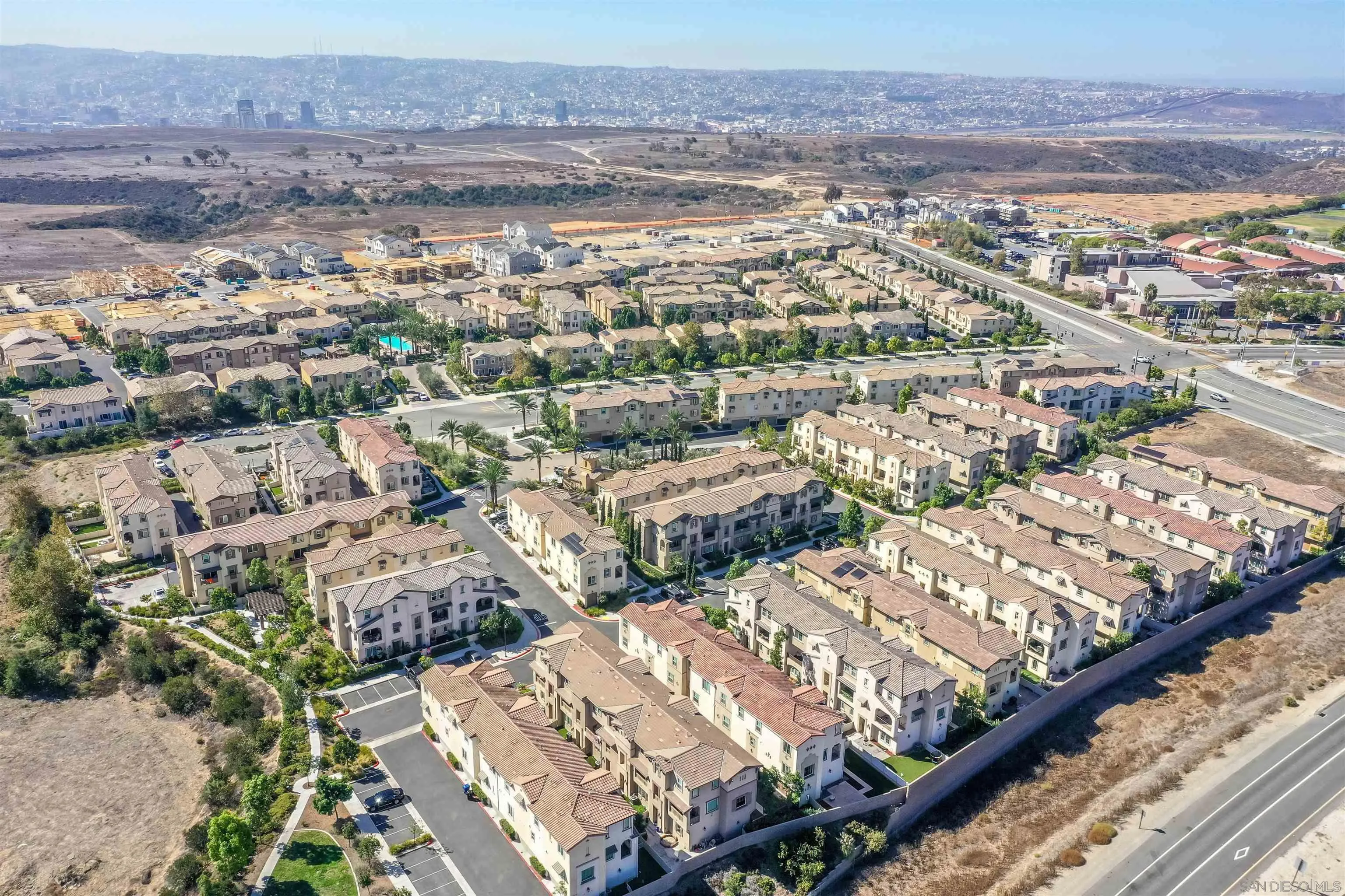 https://cdn.realtyfeed.com/cdn/127/260024844/af5e1d9ede192704420e7ef2d0c9042a.webp