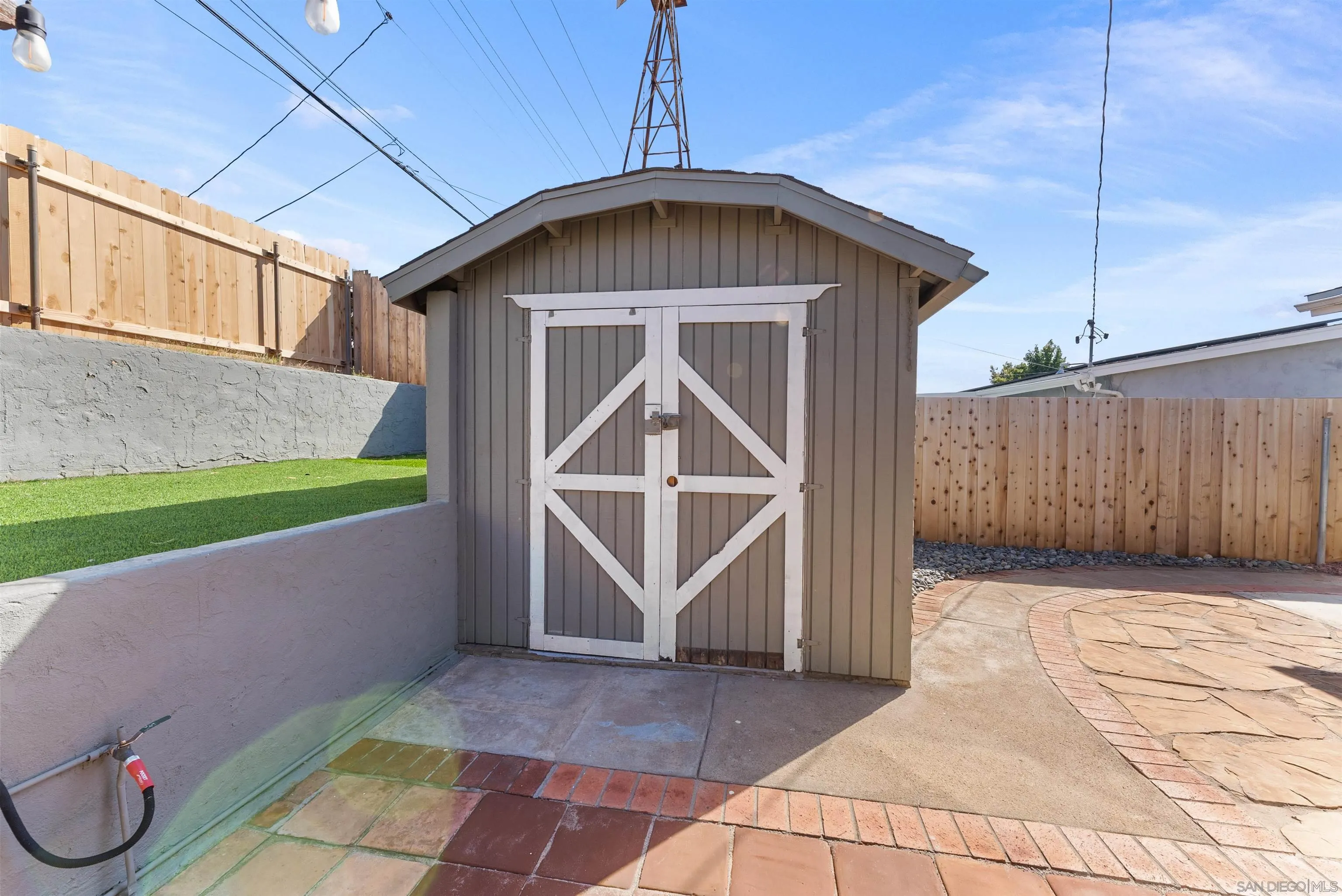 https://cdn.realtyfeed.com/cdn/127/260024850/04a6963cc27611a5a1f93f135bc11cb5.webp