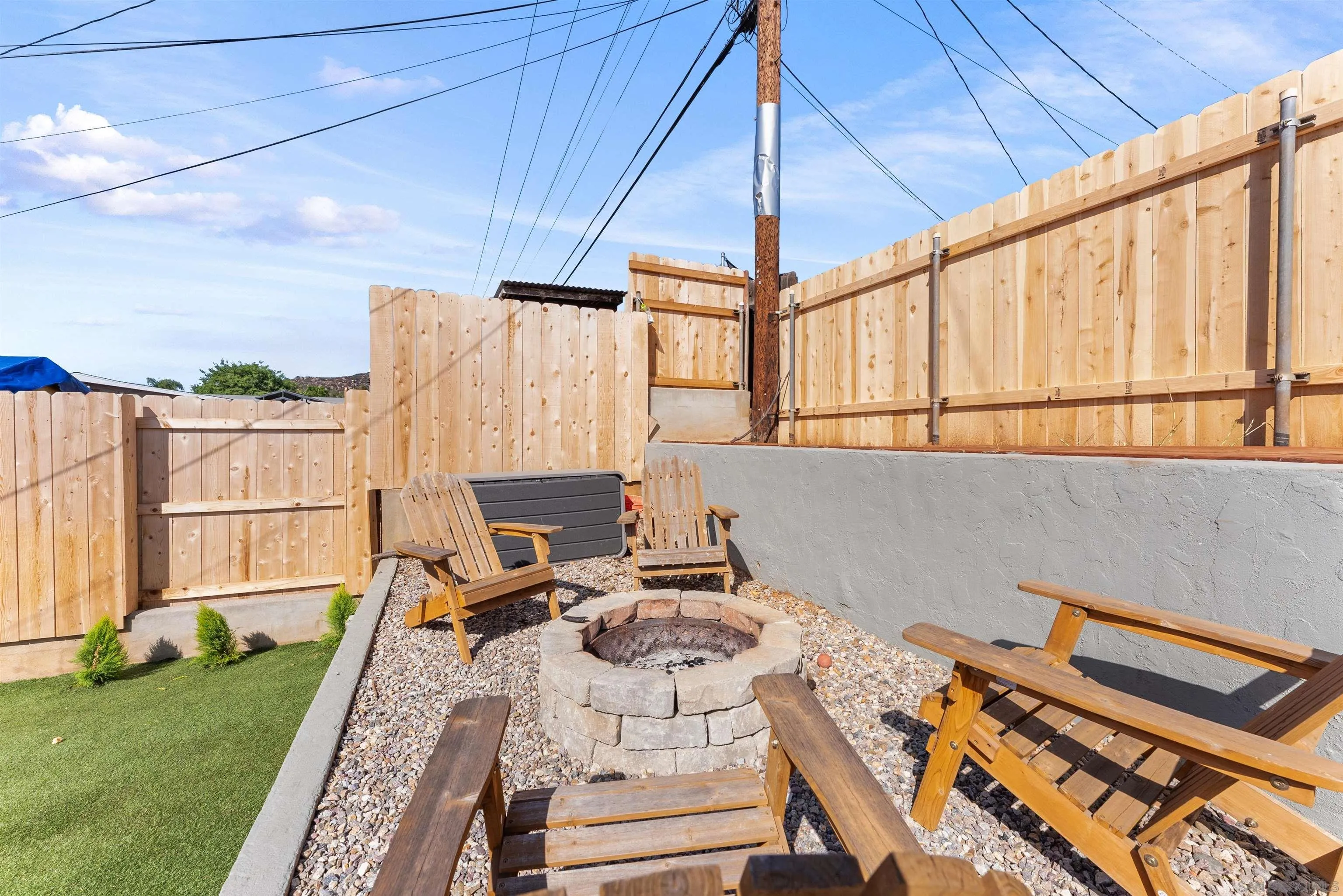 https://cdn.realtyfeed.com/cdn/127/260024850/210013e3e2cc6b6dc8729e032afdf487.webp