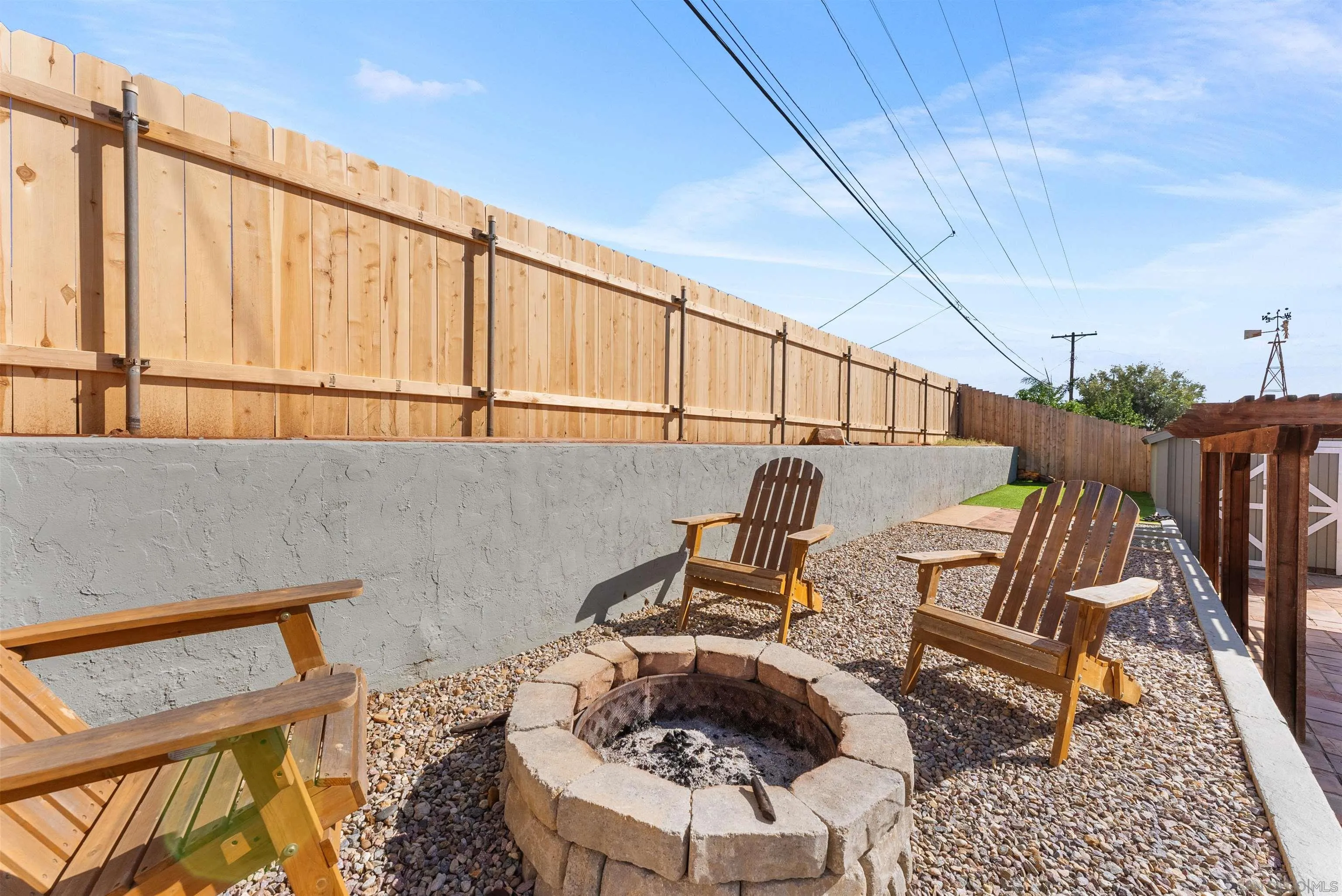 https://cdn.realtyfeed.com/cdn/127/260024850/f06434513f3d2f1029b4124c5ca40bf7.webp