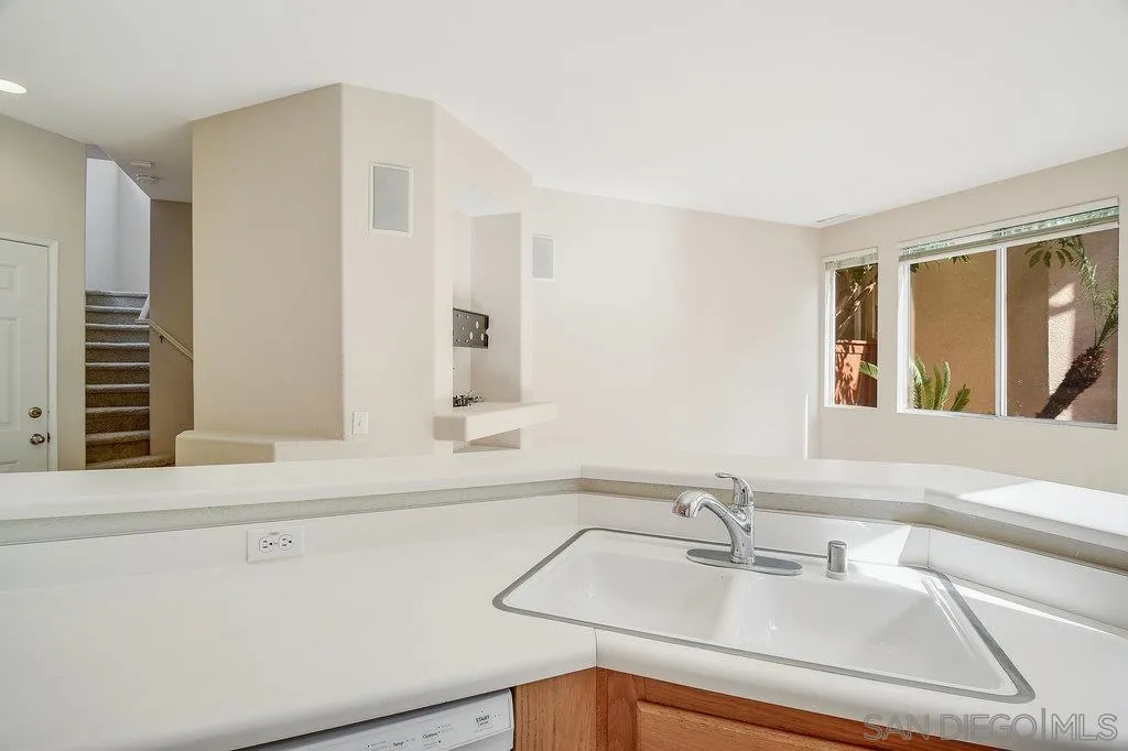 10961 Caminito Arcada, Scripps Ranch, CA 92131, photo 8