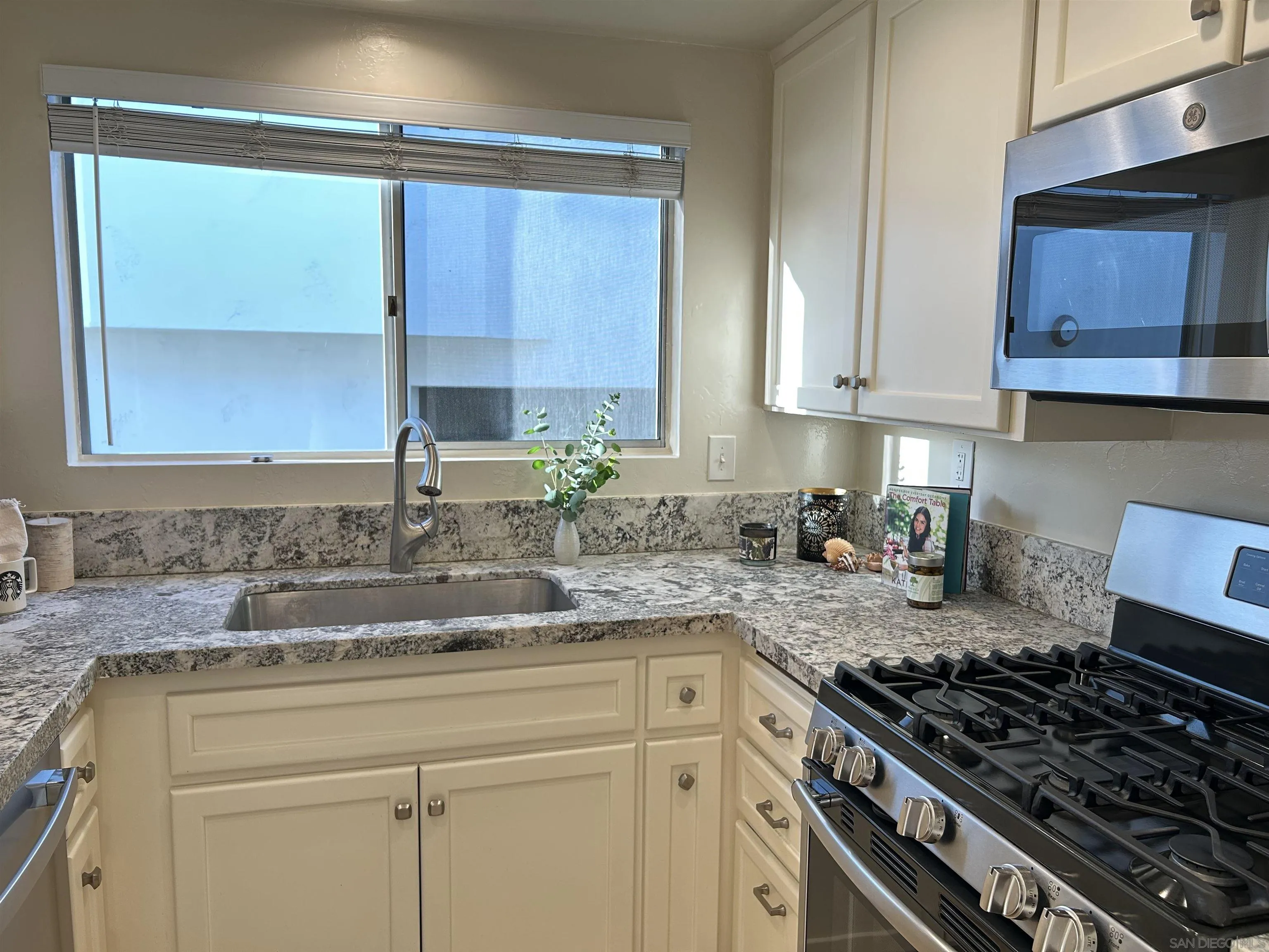 2277 Montgomery Ave, Cardiff, CA 92007, photo 6