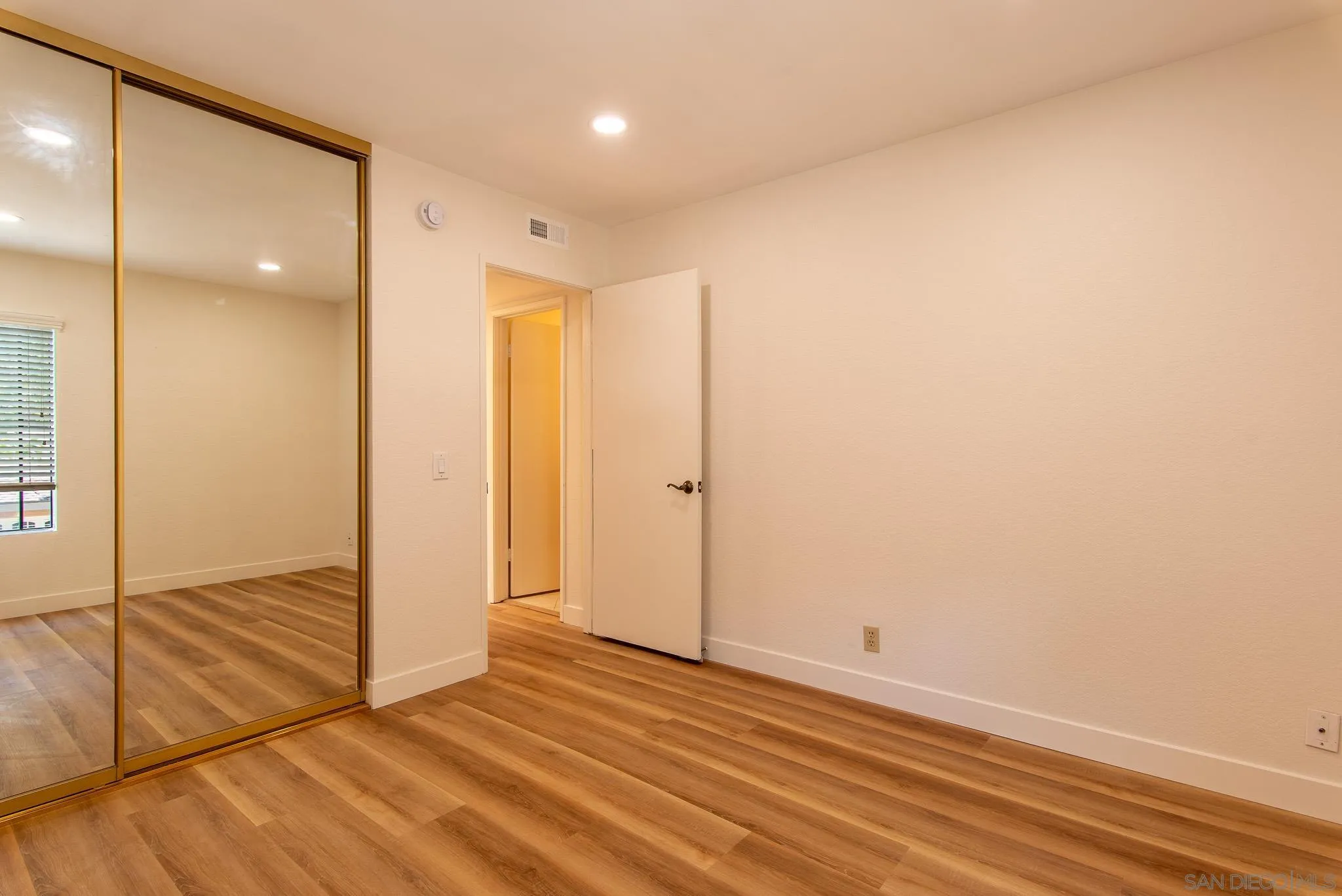 4478 Via Pasear, San Diego, CA 92122, photo 15