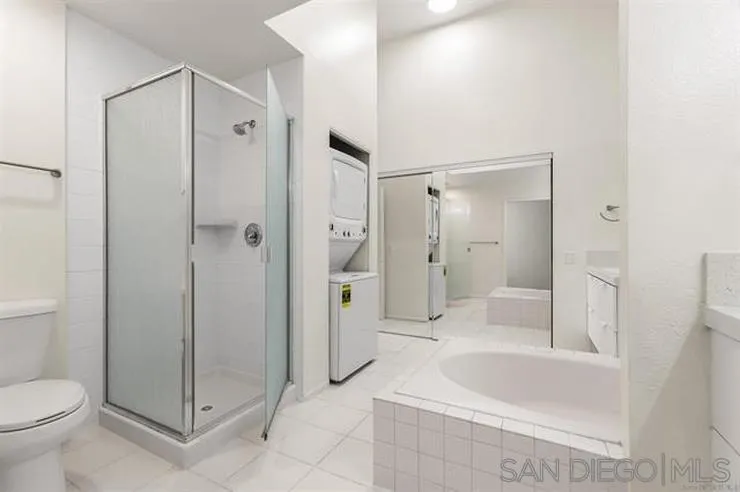 7959 Caminito DIA #4, San Diego, CA 92122, photo 10
