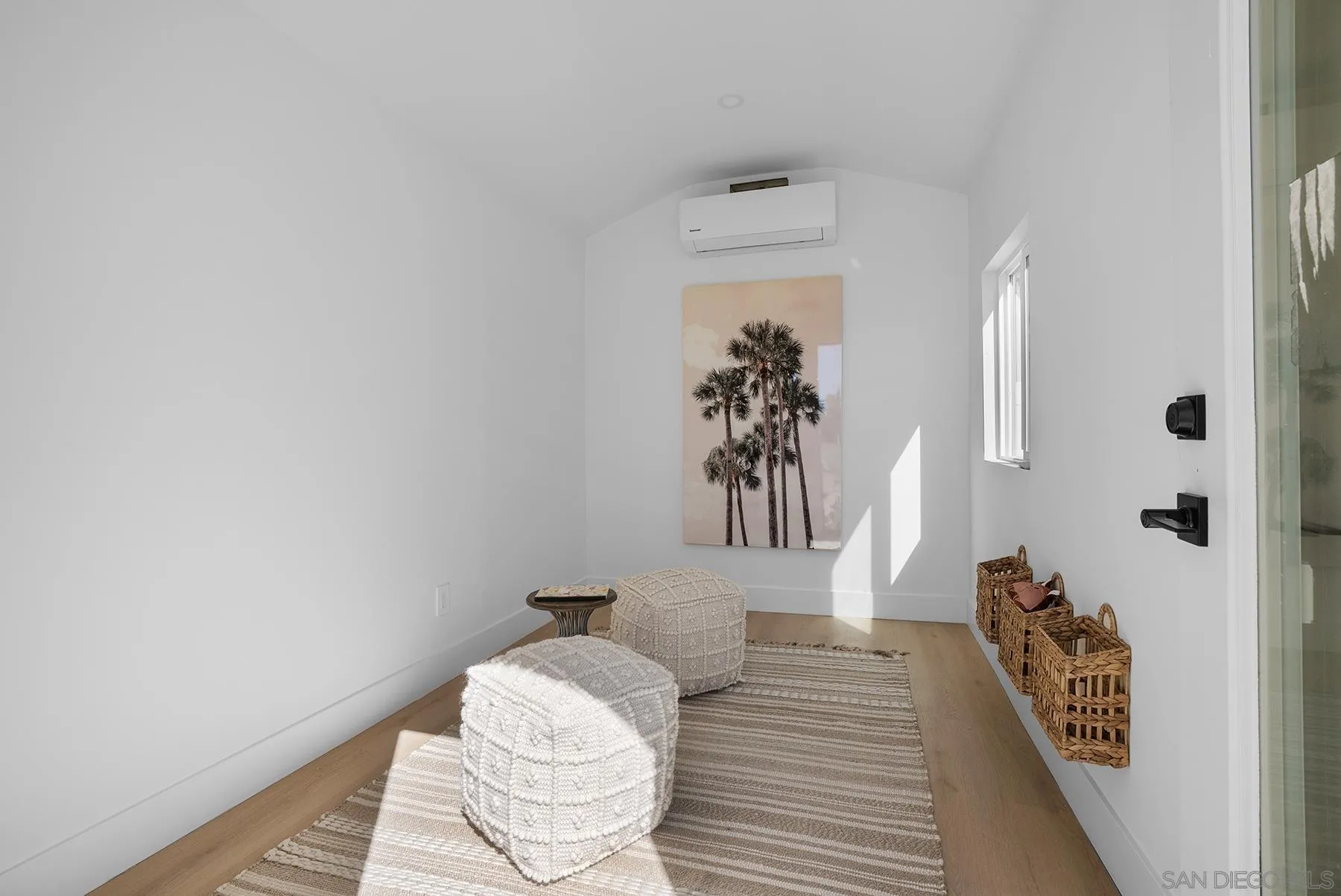https://cdn.realtyfeed.com/cdn/127/260024864/99fb8f3b6f663f1ae8f860a9d35478d4.webp