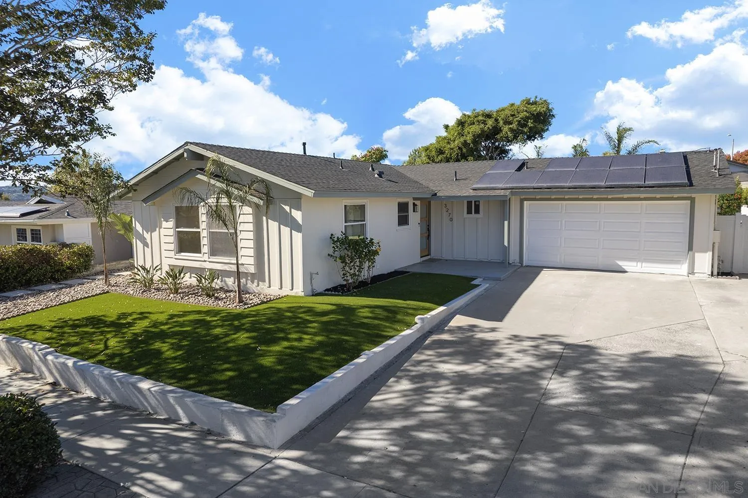 https://cdn.realtyfeed.com/cdn/127/260024864/ba6d5d1542e35400cd1fec60b95e394d.webp