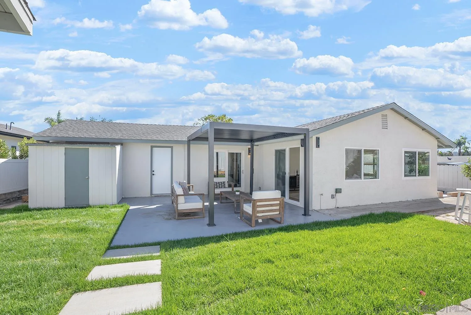 https://cdn.realtyfeed.com/cdn/127/260024864/eb576c44343b957b37243d5ae32878d2.webp
