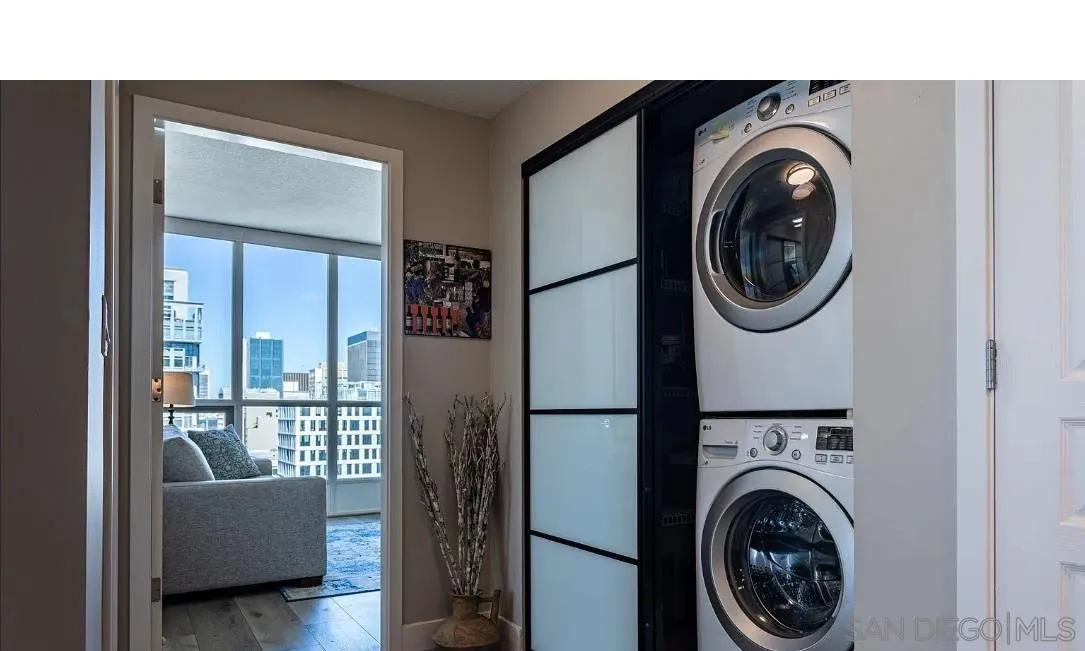 https://cdn.realtyfeed.com/cdn/127/260024868/4b424f4f96eeb93bce968f0c3eb1e5fd.webp