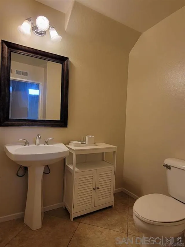 9560 Compass Point Drive S #3, San Diego, CA 92126, photo 21