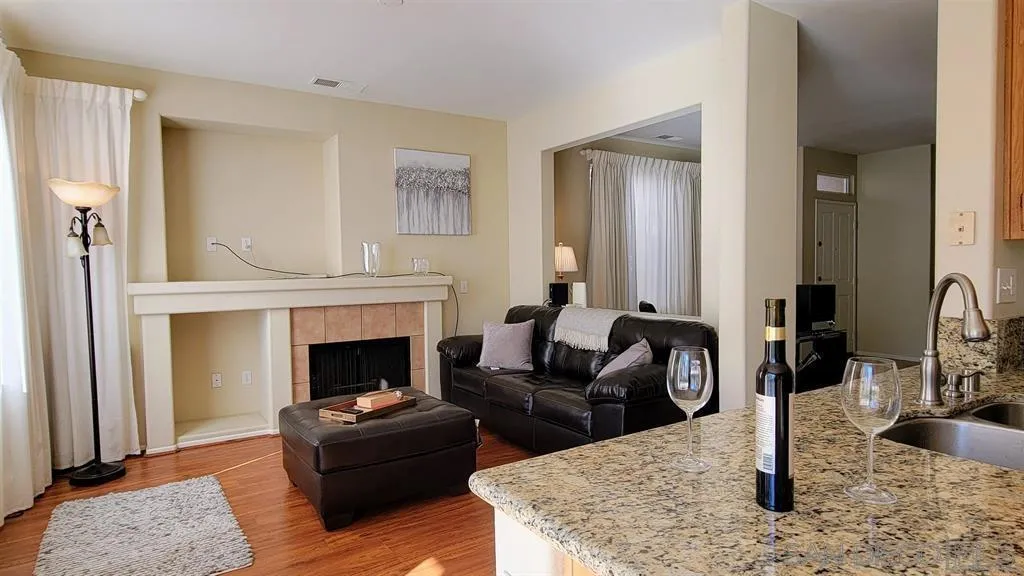 9560 Compass Point Drive S #3, San Diego, CA 92126, photo 18
