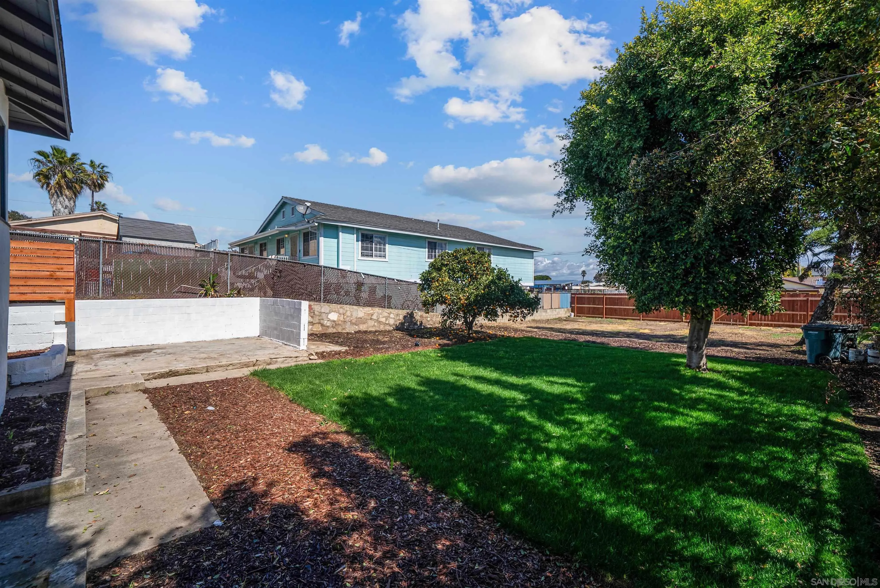 https://cdn.realtyfeed.com/cdn/127/260024876/0c685bd6006f87d1c9c290f3698be7c0.webp