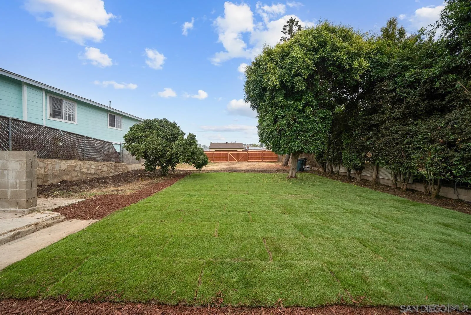 https://cdn.realtyfeed.com/cdn/127/260024876/97dc52984a5cbe115803f478c16e6379.webp