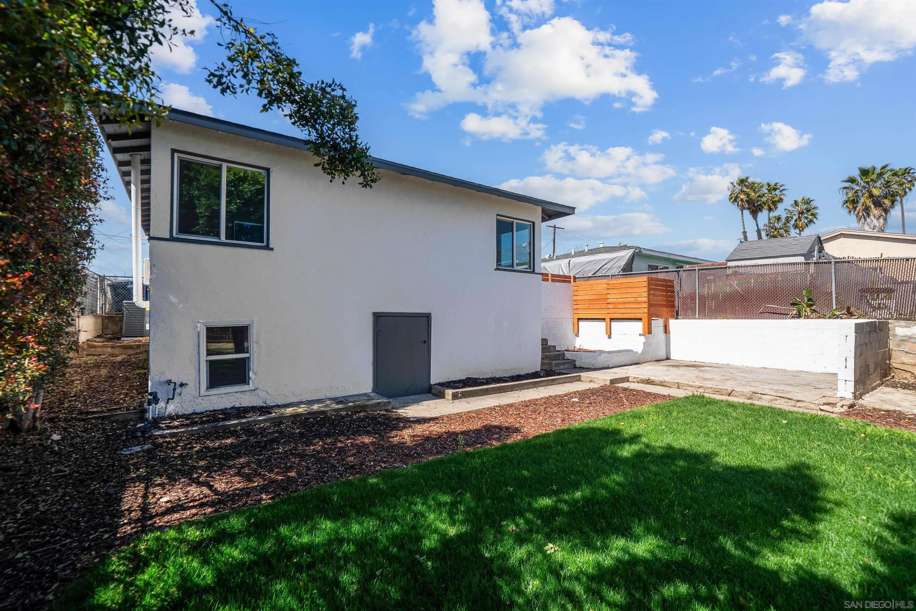 https://cdn.realtyfeed.com/cdn/127/260024876/ac426a465364c3b7f03030bc9c121fff.webp