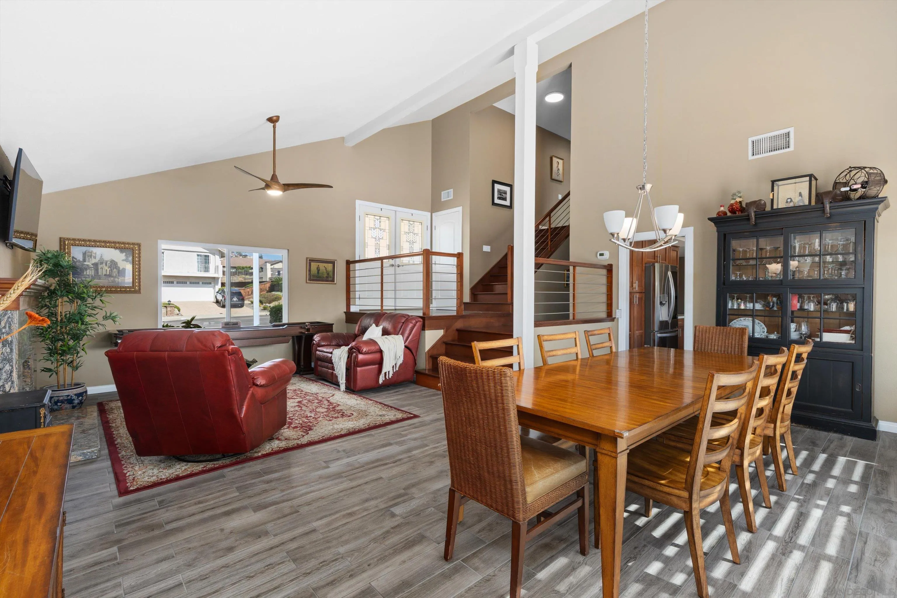 https://cdn.realtyfeed.com/cdn/127/260024878/2fd8611363144c061f3f593e1dbc833d.webp