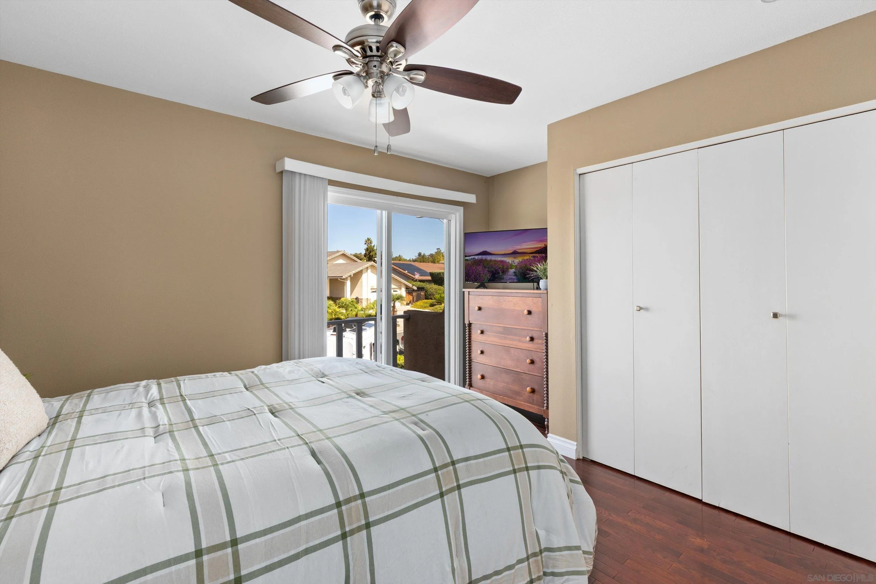 https://cdn.realtyfeed.com/cdn/127/260024878/52c0db77cb0cc28647b7a4612883a9af.webp