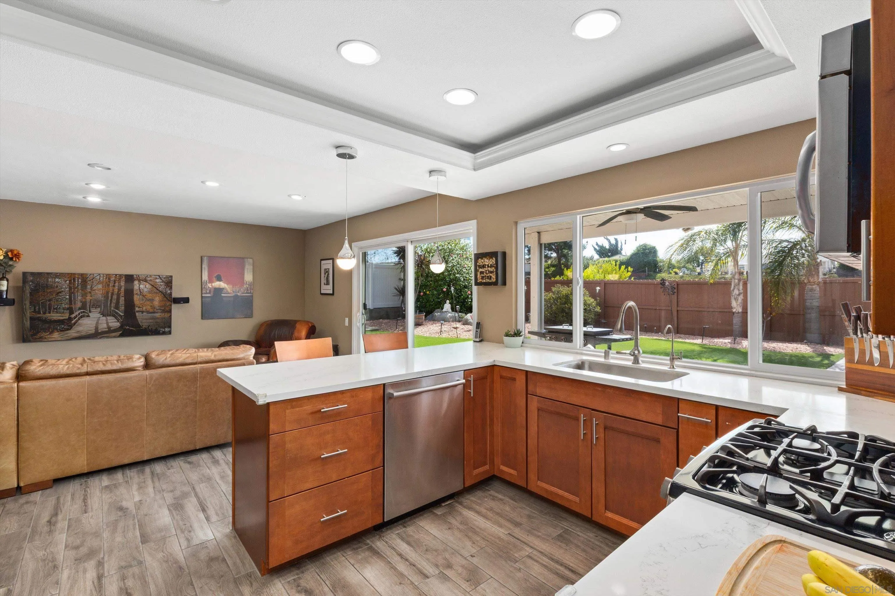 https://cdn.realtyfeed.com/cdn/127/260024878/81c4ac91bf6474663e404b6aaa46cea9.webp