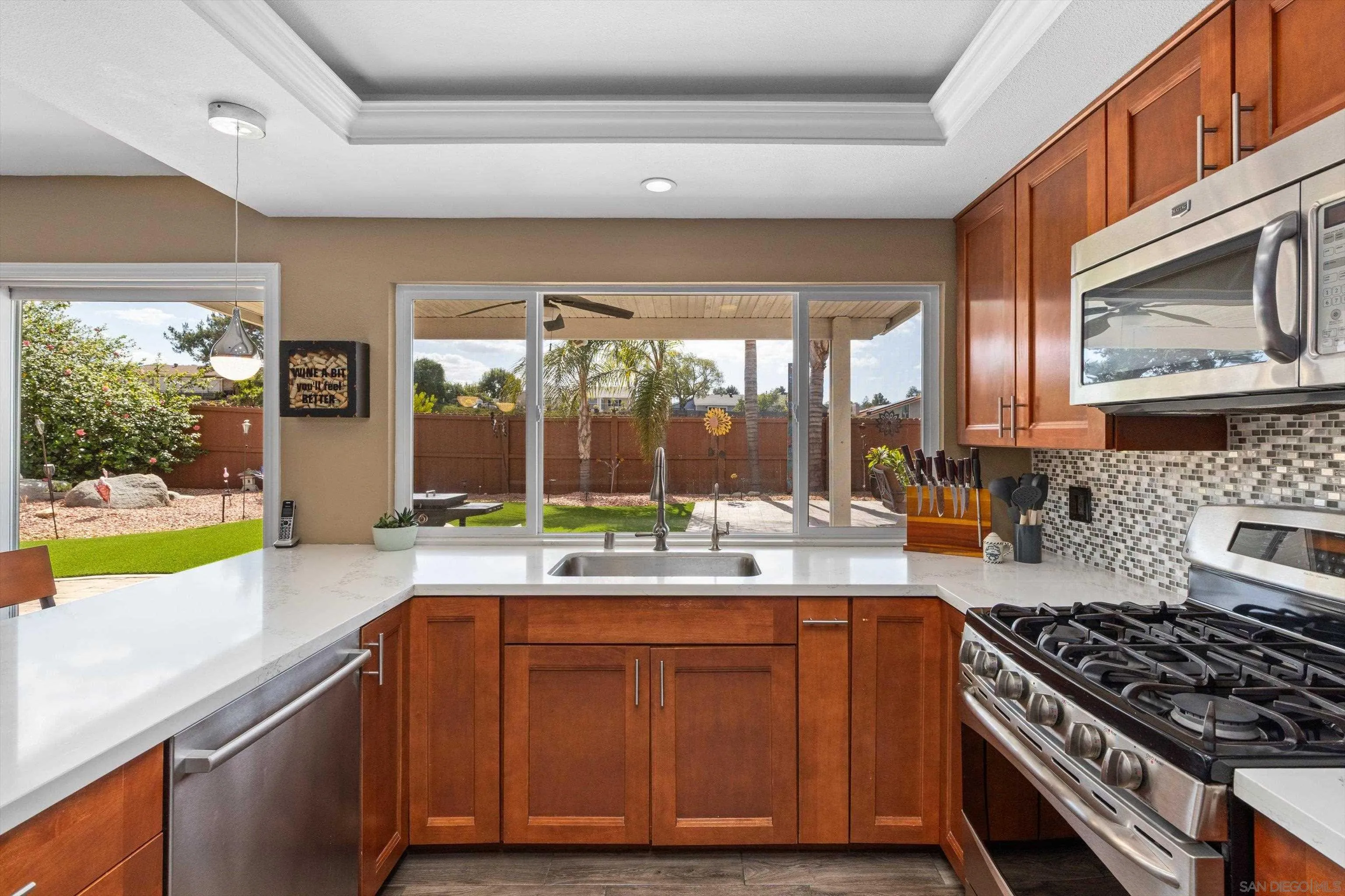 https://cdn.realtyfeed.com/cdn/127/260024878/8fb4751579f5ad5cdb7550a9095373d7.webp
