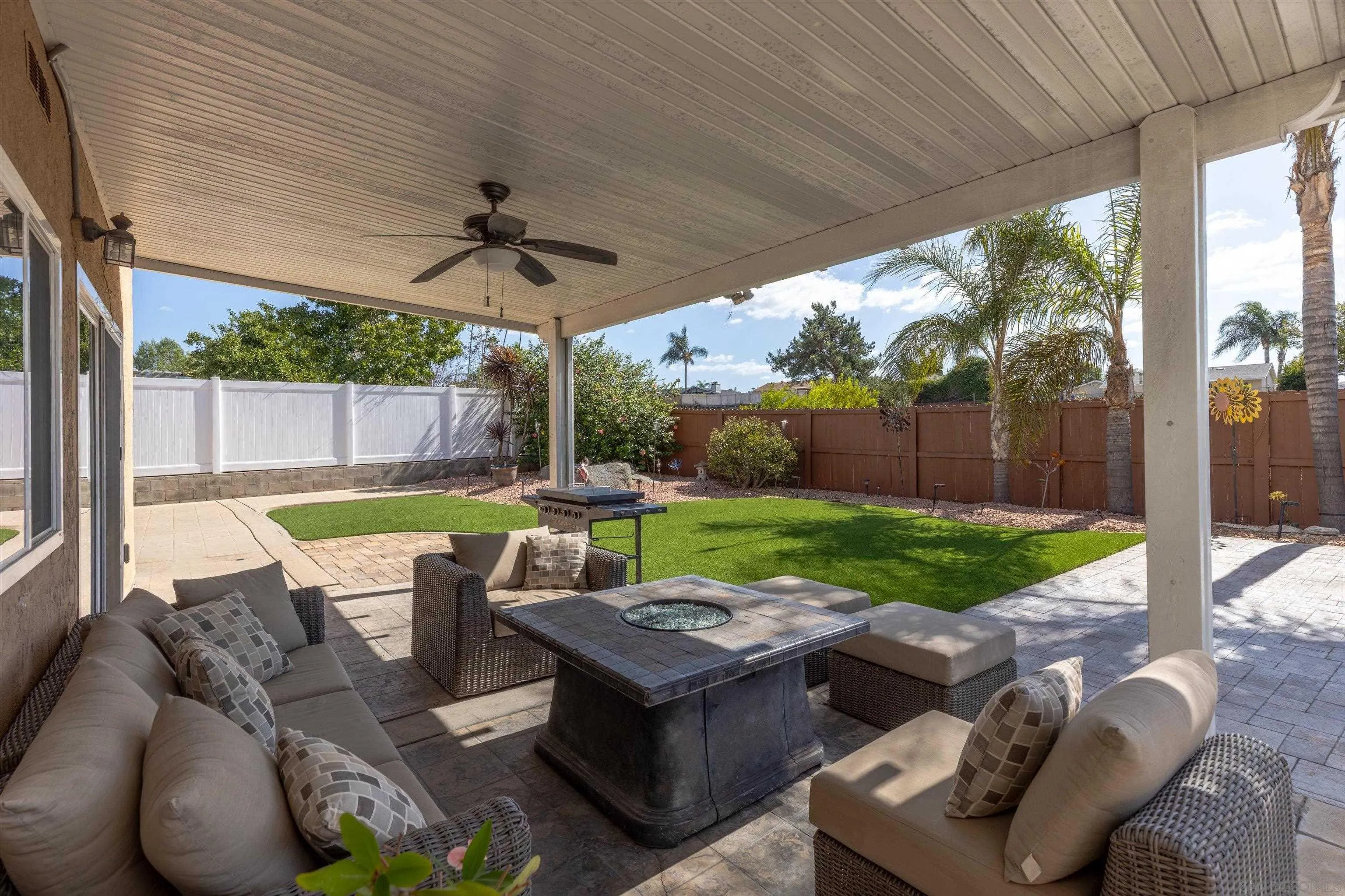 https://cdn.realtyfeed.com/cdn/127/260024878/d2e3e61b731f5b56055f61f6ffdf9fd1.webp