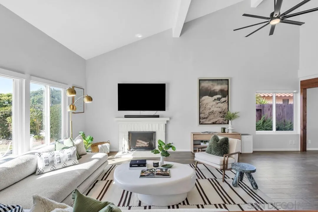 https://cdn.realtyfeed.com/cdn/127/260024883/0327e3cee16d3941121ba2da3fdd6722.webp