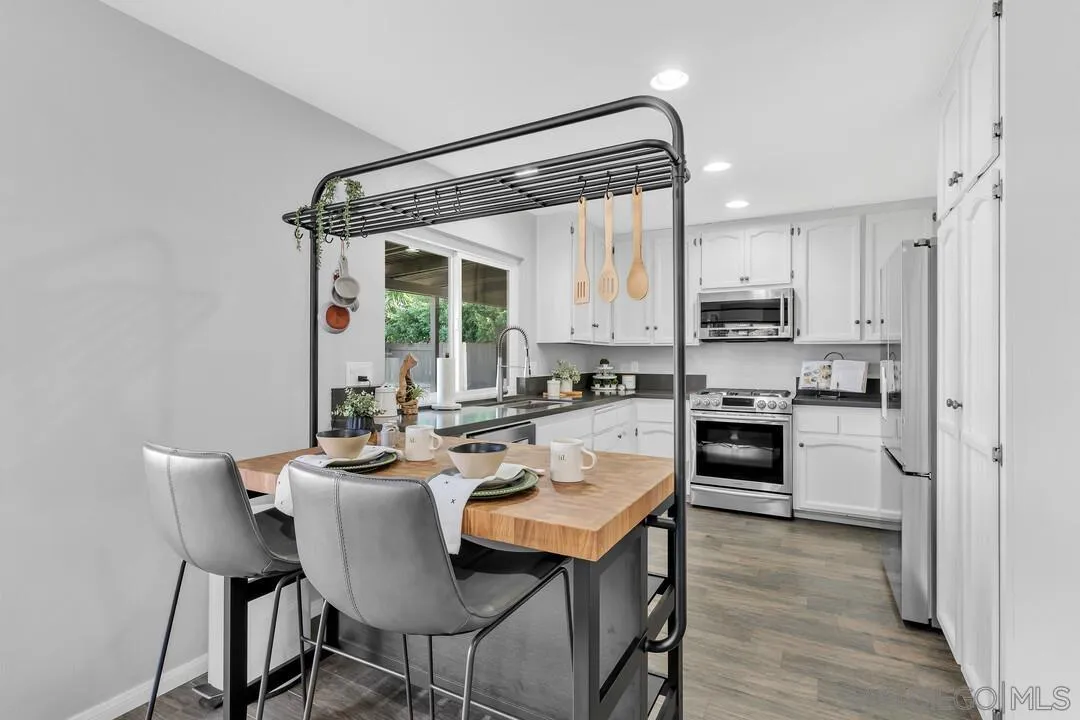 https://cdn.realtyfeed.com/cdn/127/260024883/0cea49201a085791a809def60e07b427.webp