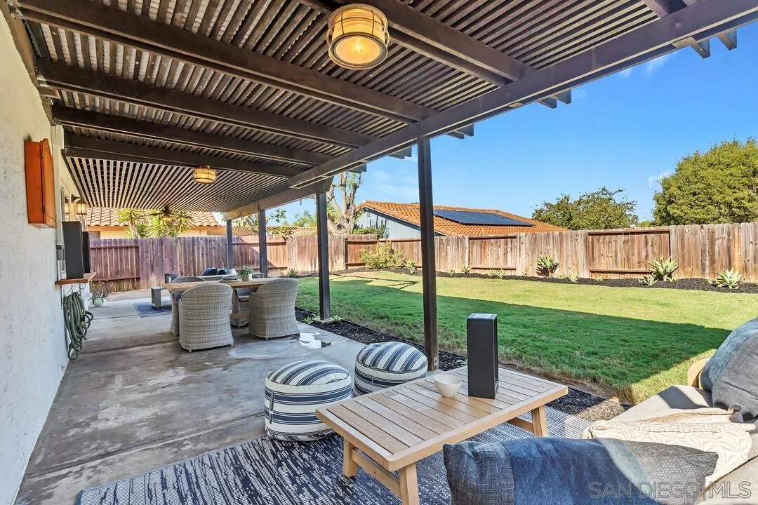 https://cdn.realtyfeed.com/cdn/127/260024883/d5545a7e836811b571fba46dc63aa596.webp