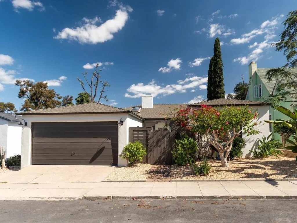 https://cdn.realtyfeed.com/cdn/127/260024884/59c2cbc45650d2a04d99f5c934f72692.webp