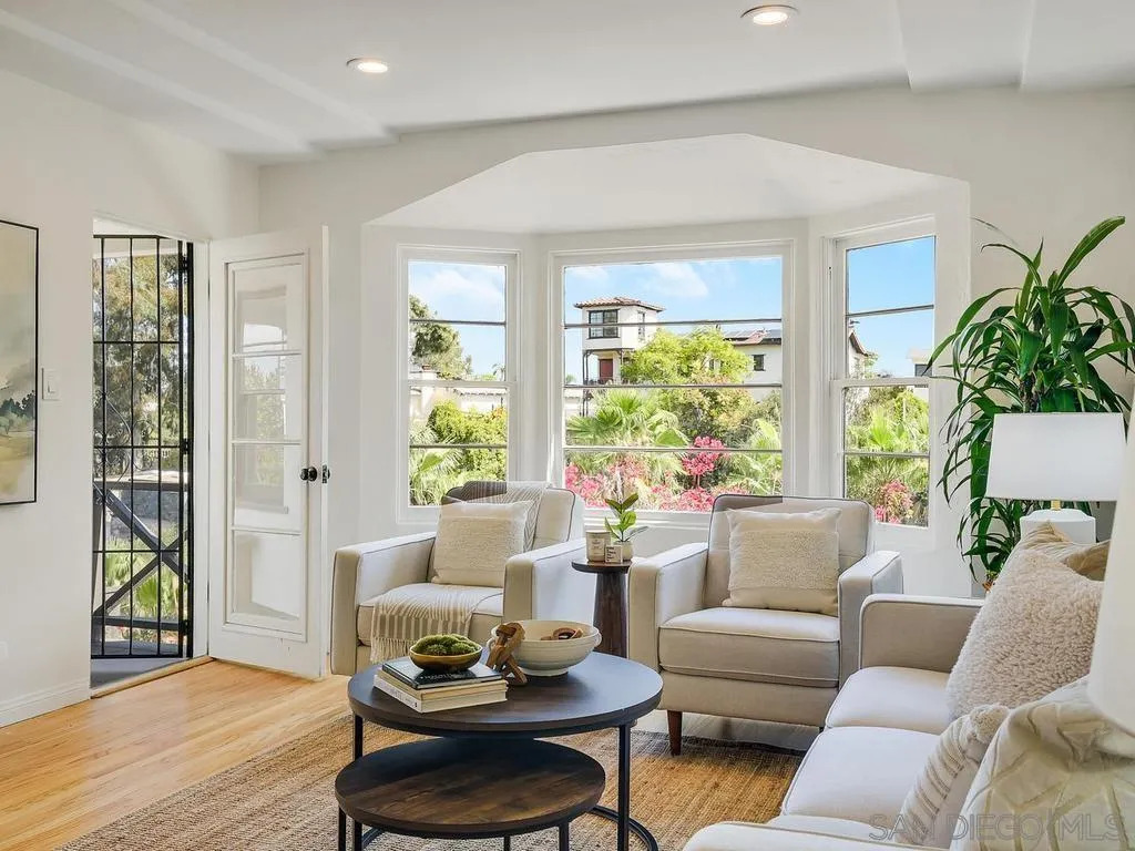 https://cdn.realtyfeed.com/cdn/127/260024884/837e9934a92518dbd25213ae5e57e343.webp