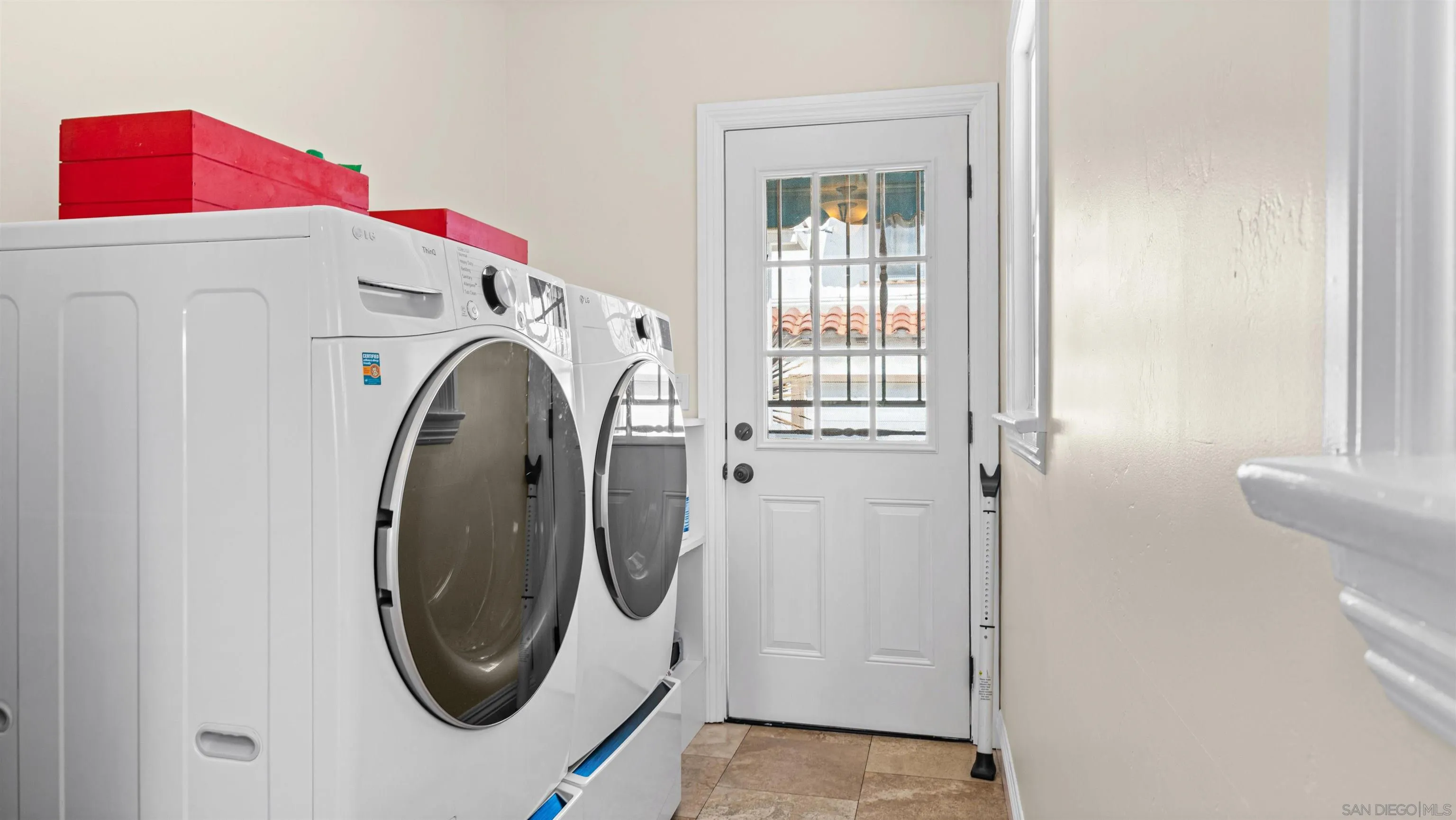 https://cdn.realtyfeed.com/cdn/127/260024890/244f2d3f9c4b8a5a7a3e34015e20f421.webp