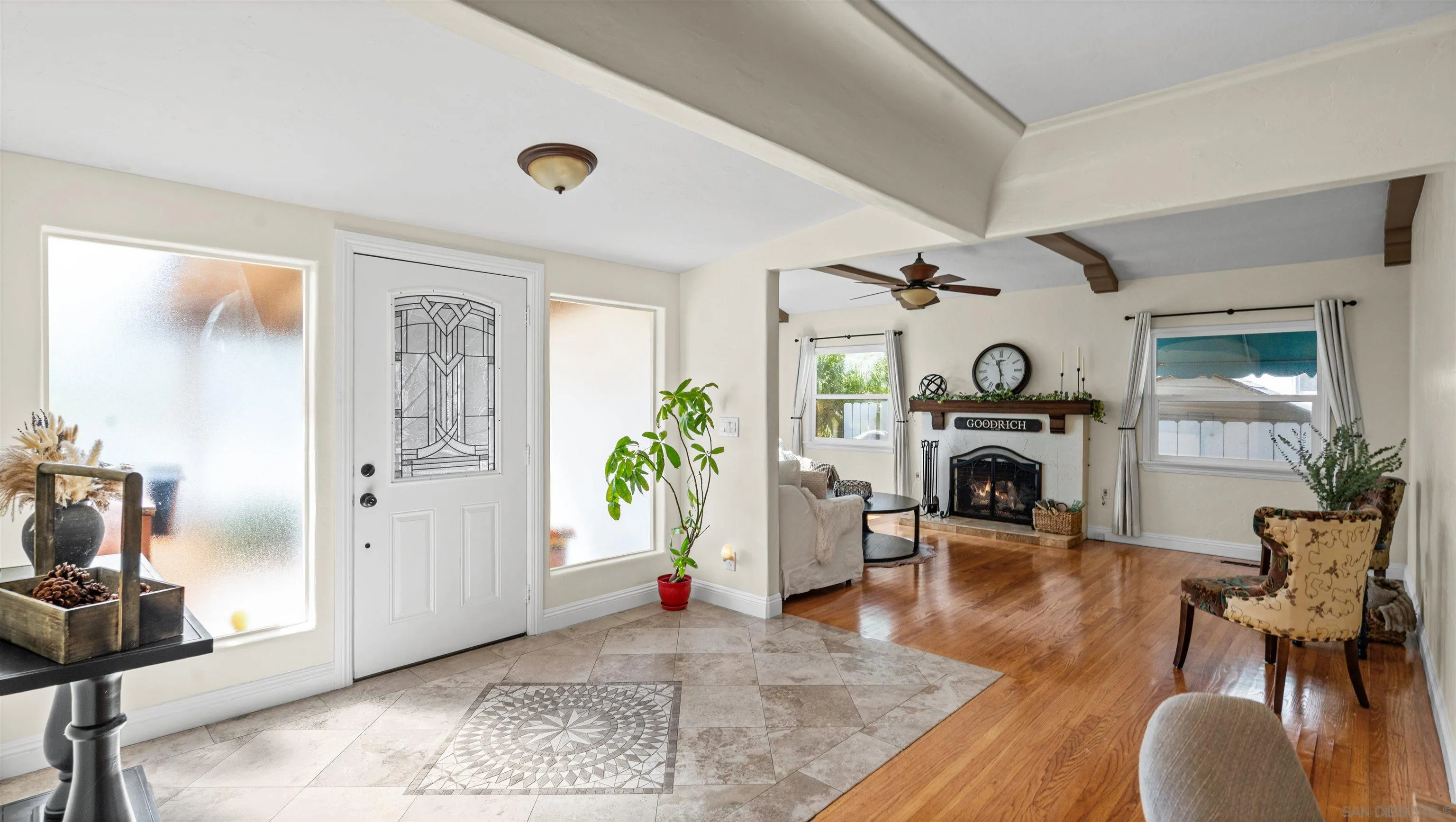 https://cdn.realtyfeed.com/cdn/127/260024890/27411795353b1e0757ffd61e314c1fe7.webp