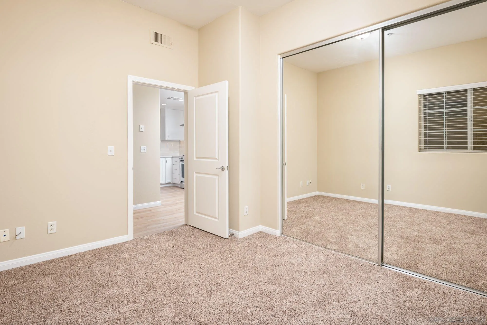 4080 Front St #105, San Diego, CA 92103, photo 9