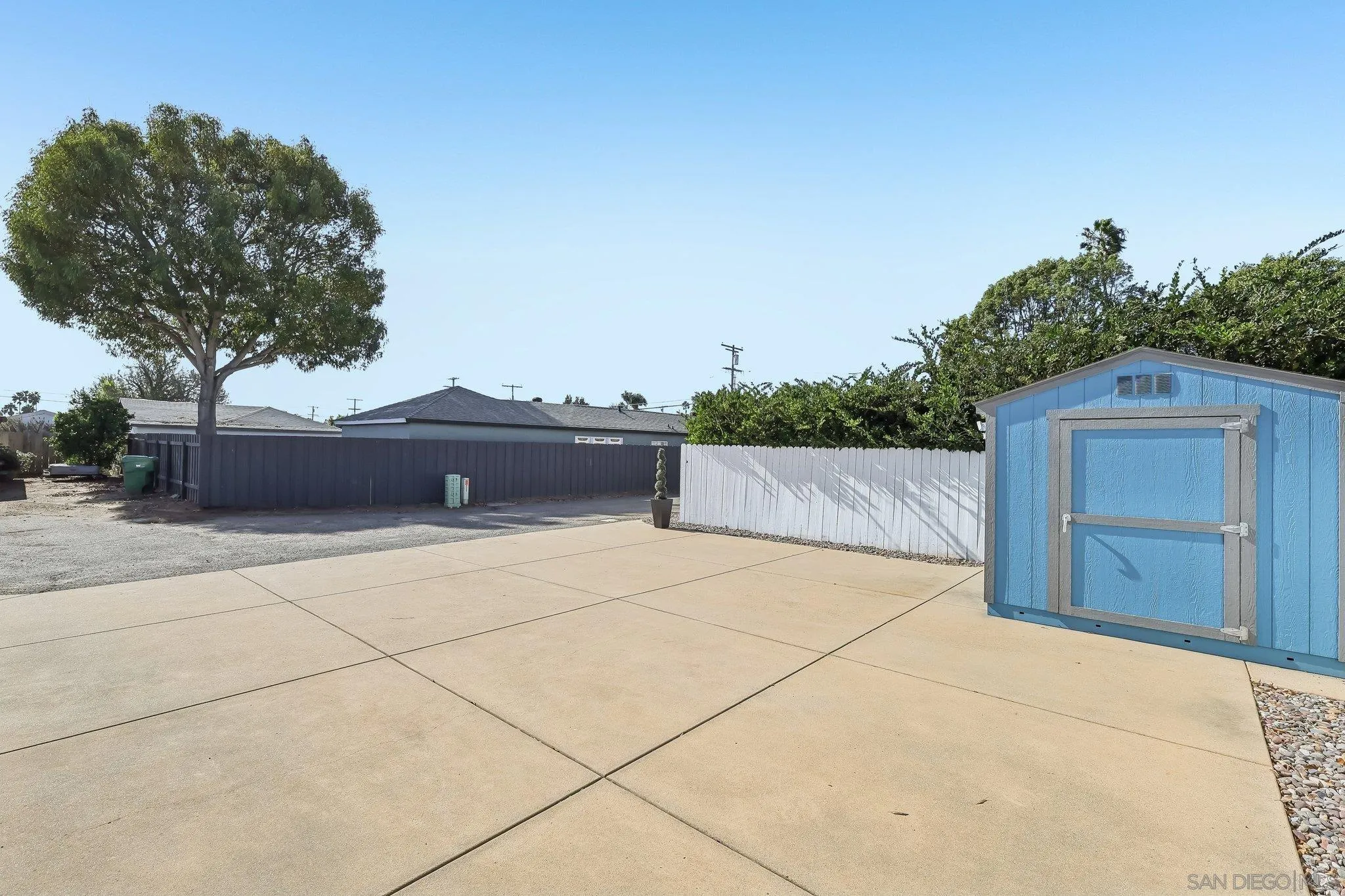 https://cdn.realtyfeed.com/cdn/127/260024898/01006a6df436613f89586f02829c7dfd.webp