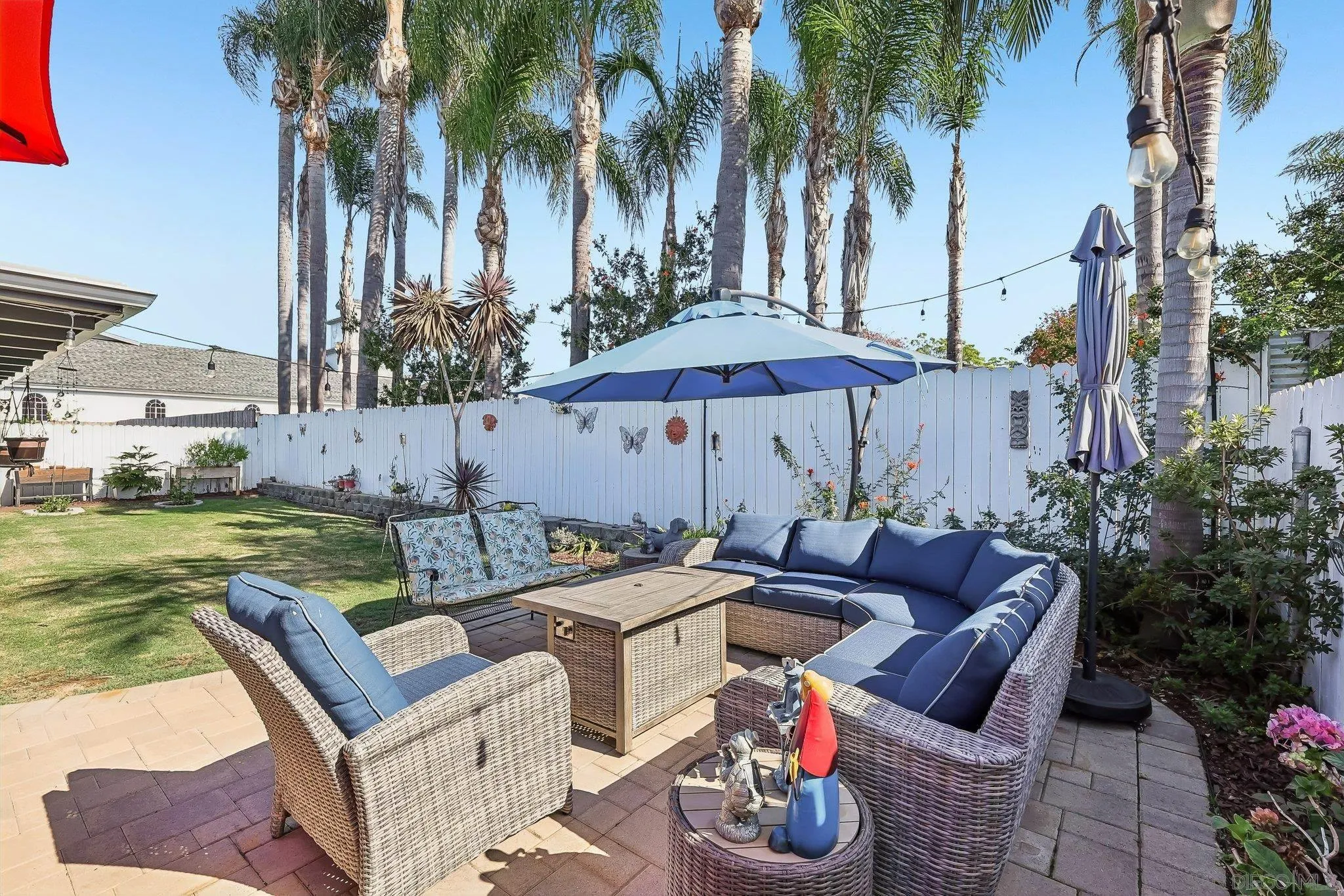 https://cdn.realtyfeed.com/cdn/127/260024898/0ecf57f0502b5bebe437fe66153f7a42.webp