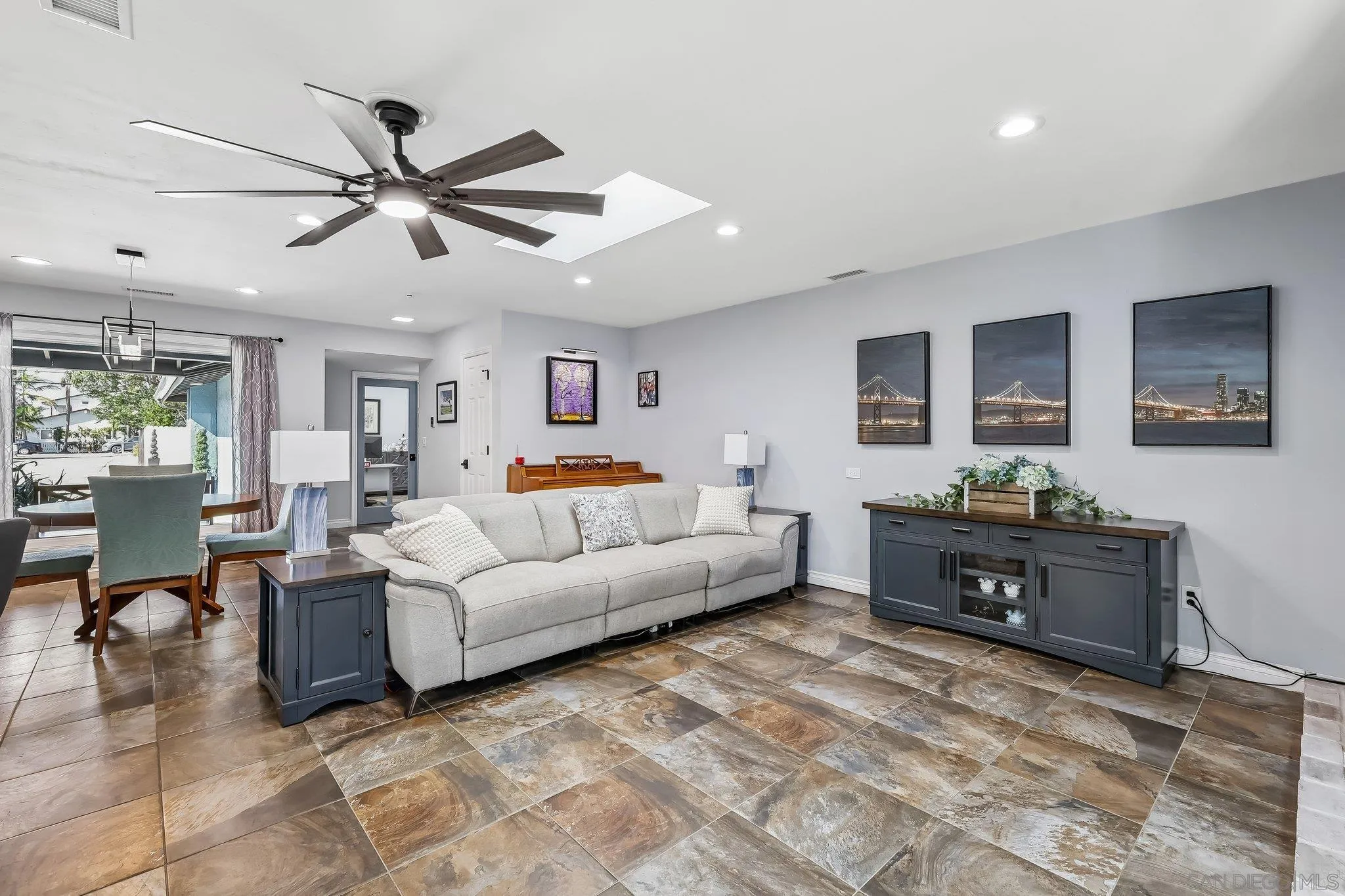 https://cdn.realtyfeed.com/cdn/127/260024898/a3683efaeb397abd1036a7d710a82f19.webp