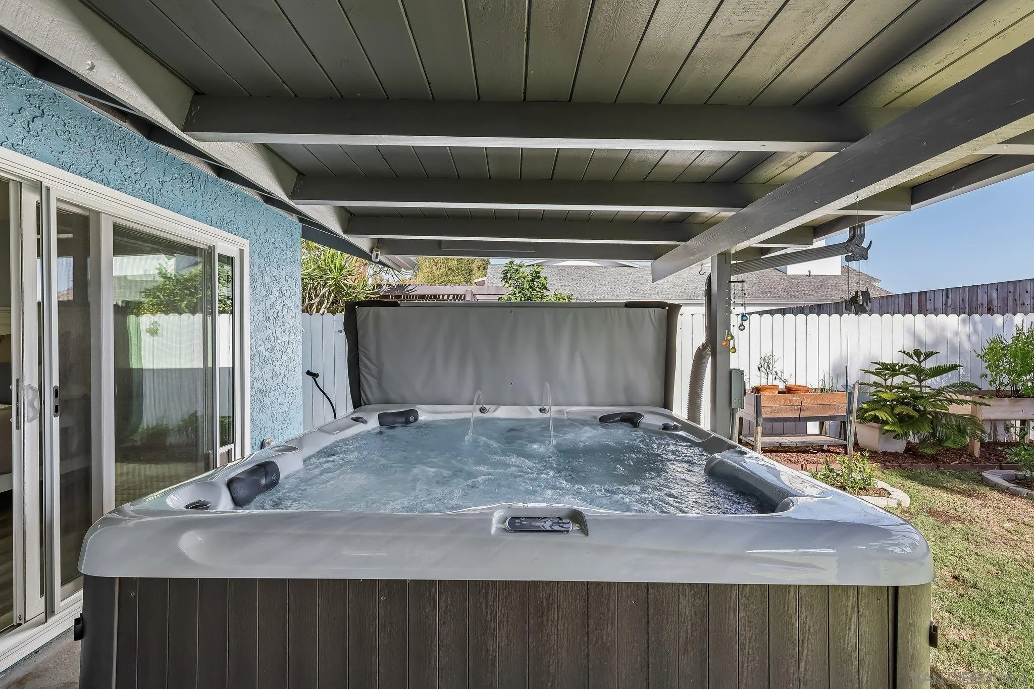 https://cdn.realtyfeed.com/cdn/127/260024898/e3002963cd378000b8559231d2c9f6b2.webp