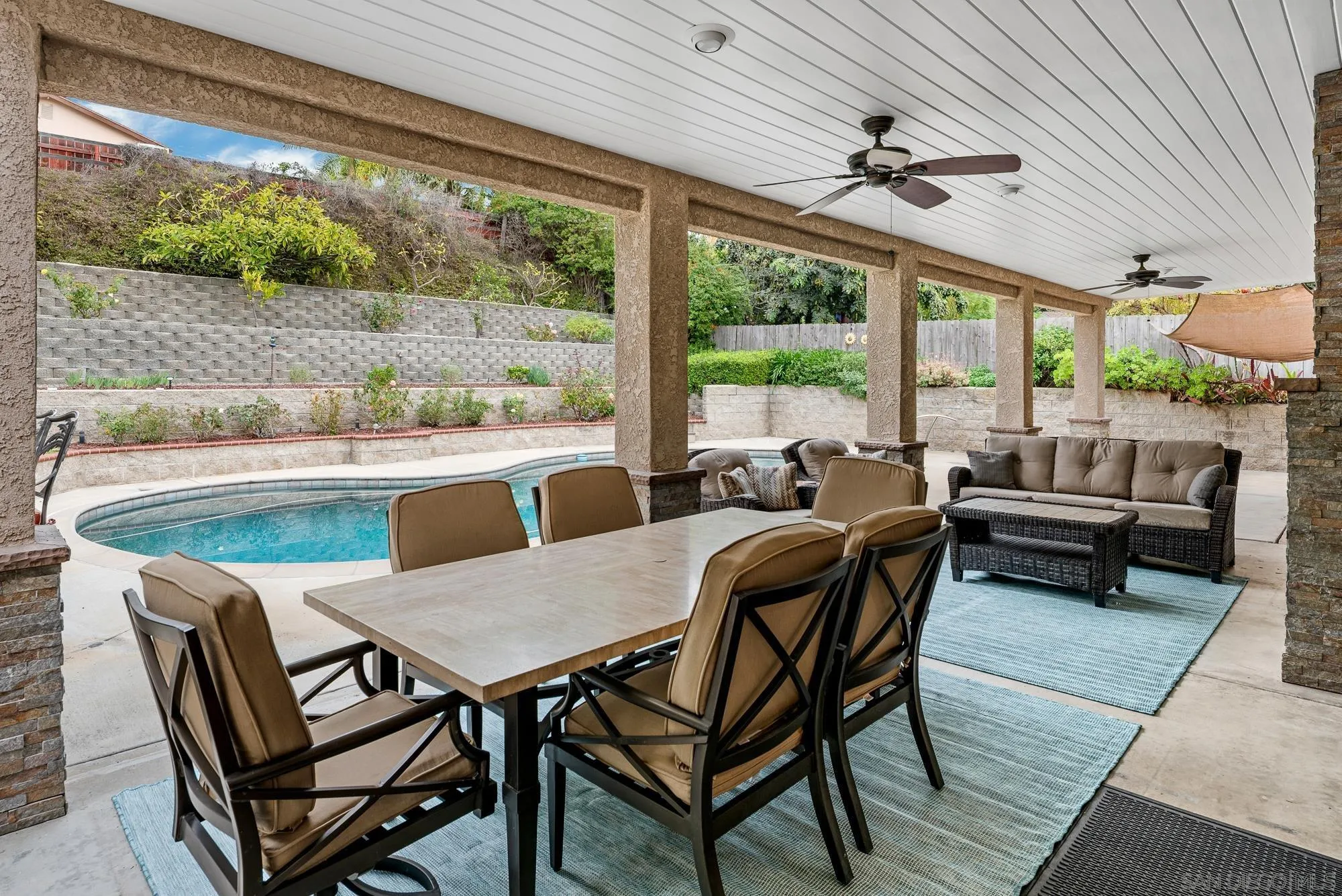 https://cdn.realtyfeed.com/cdn/127/2600249/830494c78e757339a6a4194c7586d7ba.webp