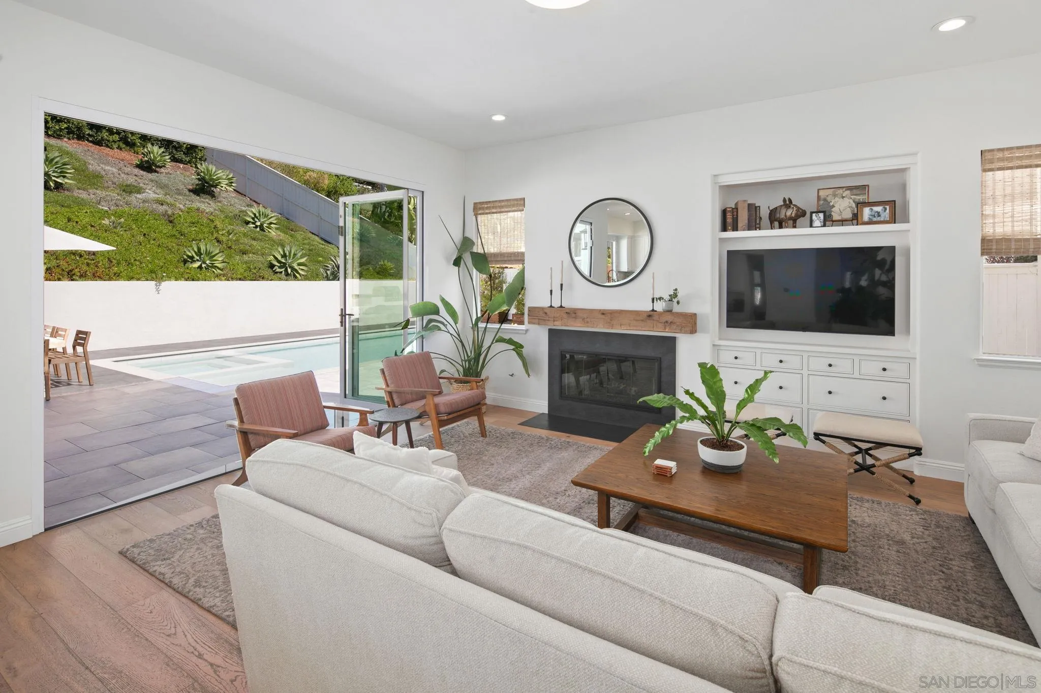 https://cdn.realtyfeed.com/cdn/127/260024900/2c789446f514da540c0335c9283c69d0.webp