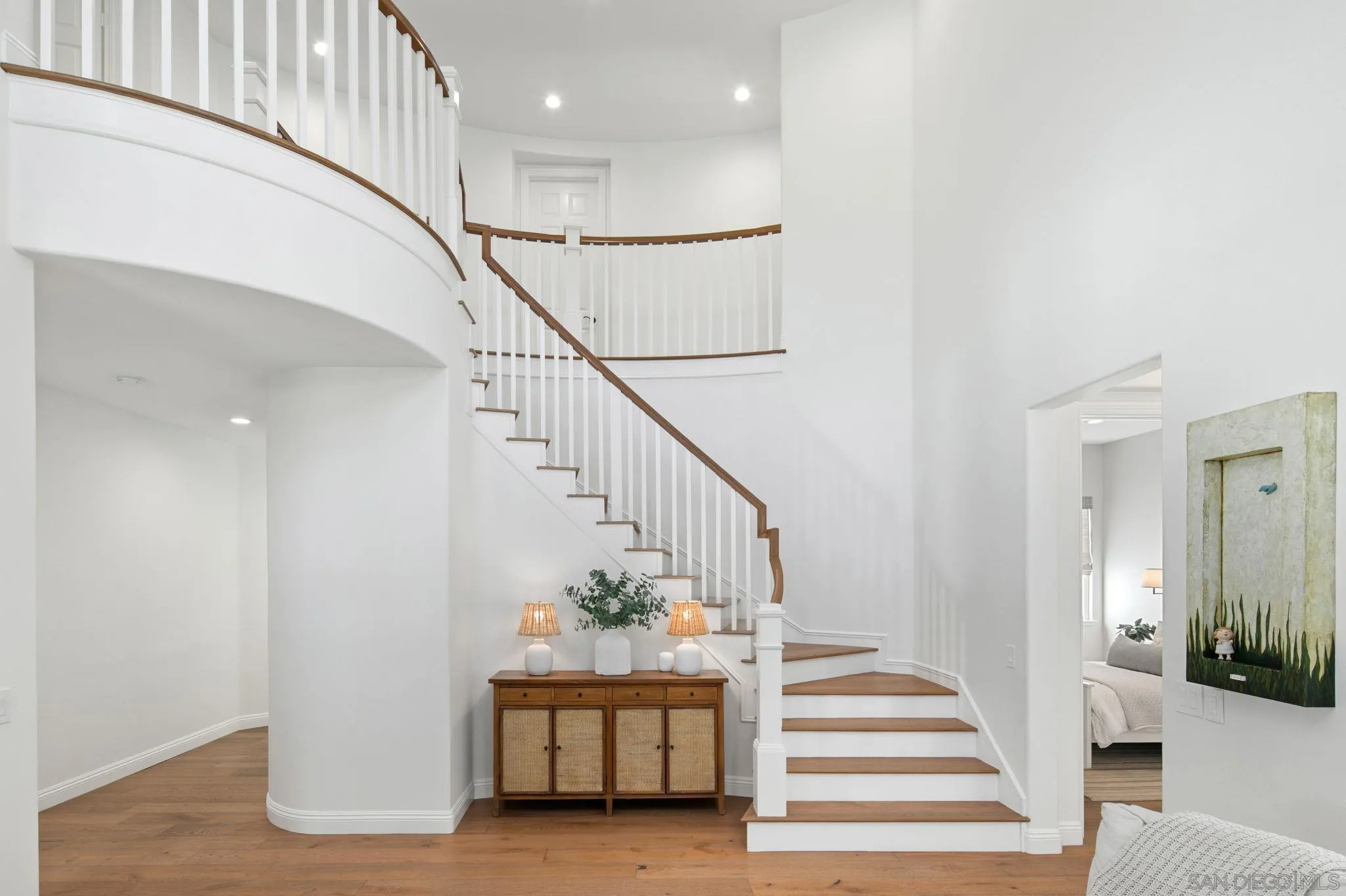 https://cdn.realtyfeed.com/cdn/127/260024900/6306fca7430f18cd0e529e8dda574814.webp