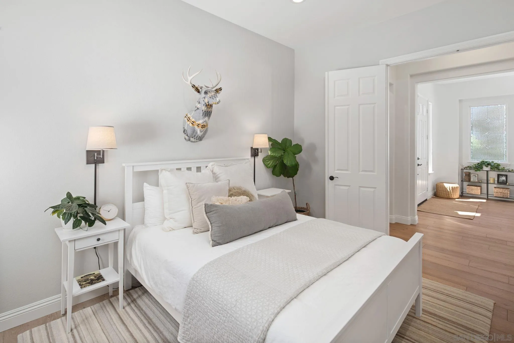 https://cdn.realtyfeed.com/cdn/127/260024900/846c2171c0d74bd010f42aac9c0c6025.webp