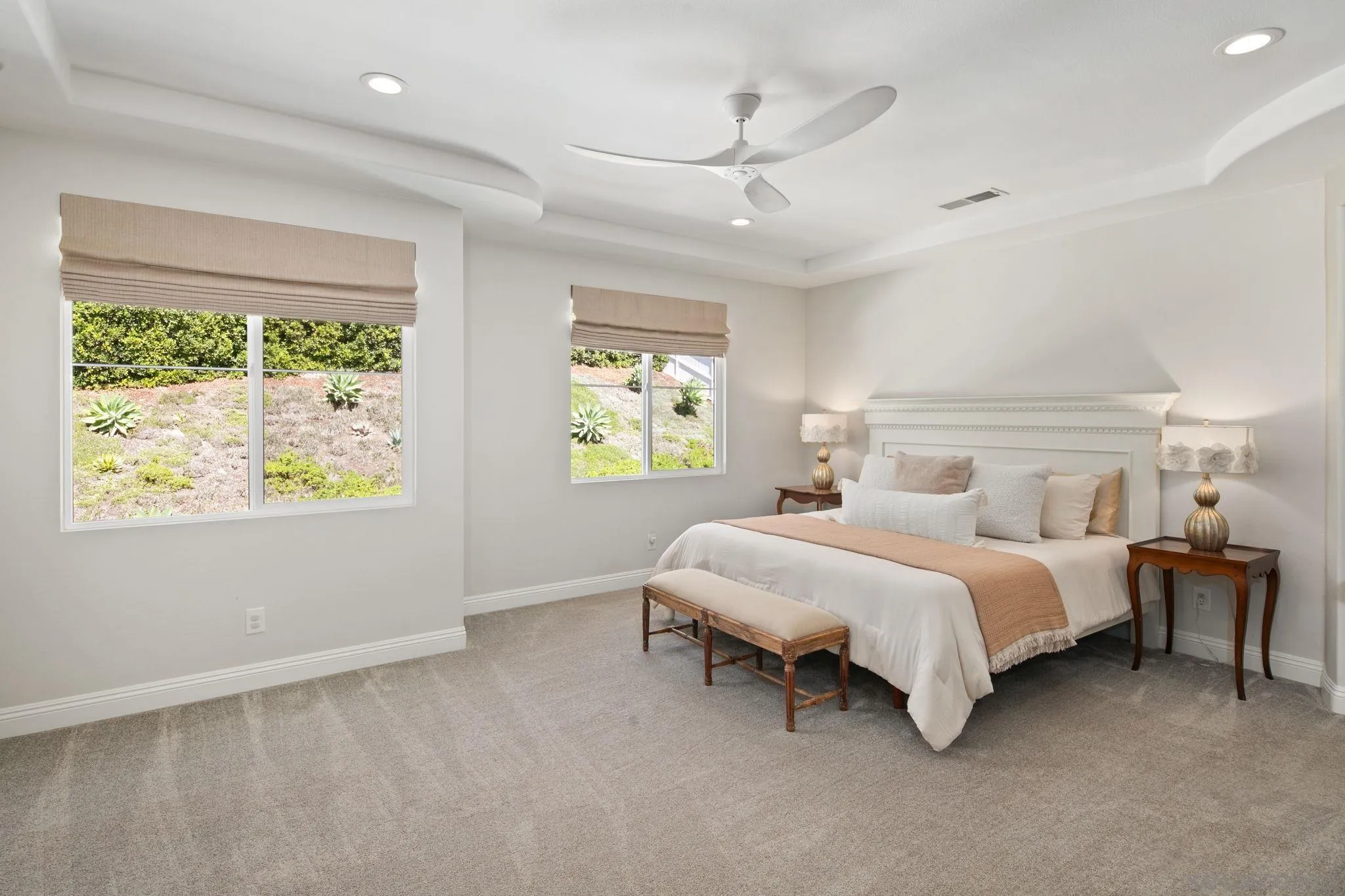 https://cdn.realtyfeed.com/cdn/127/260024900/d87c56ba56b7284f36cd5b17c4ad66a8.webp