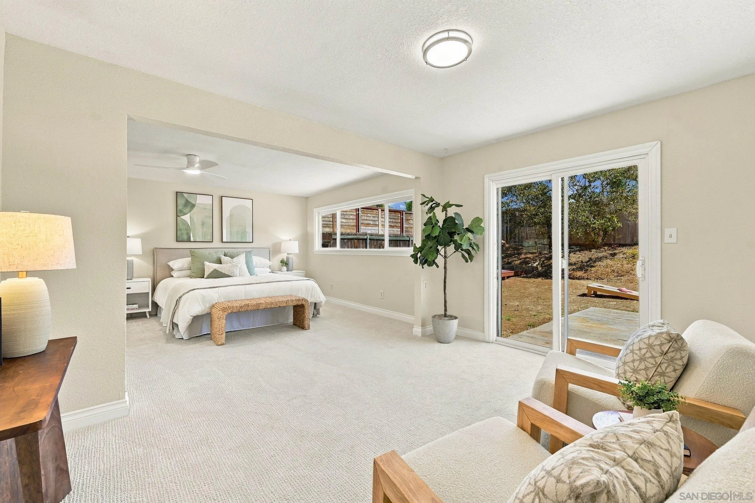 https://cdn.realtyfeed.com/cdn/127/260024901/51a3bbf0a753ecdd01ea28091345bb3e.webp
