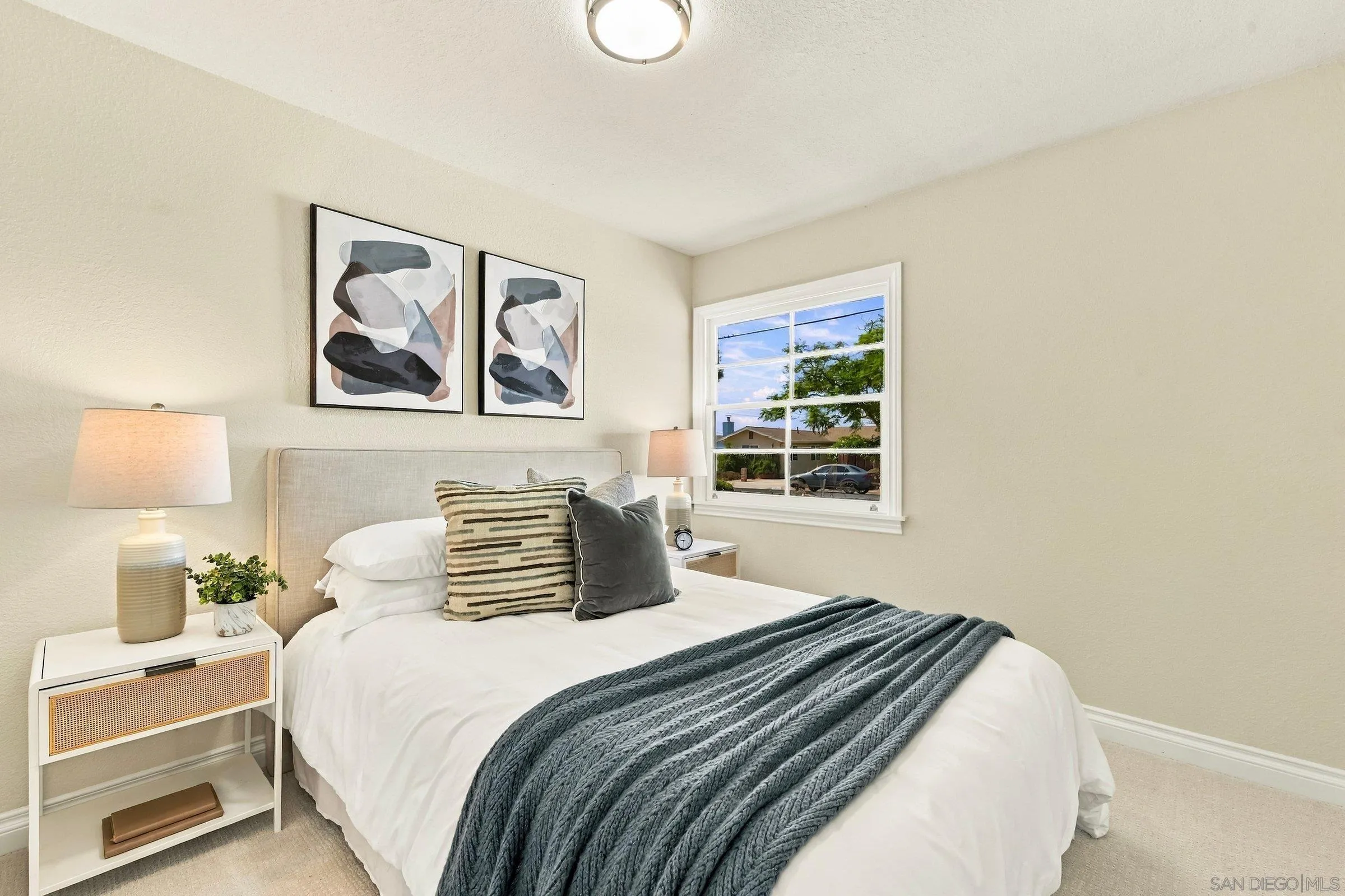 https://cdn.realtyfeed.com/cdn/127/260024901/7373b81d21c621ef9f4e4806cdd9b4dc.webp