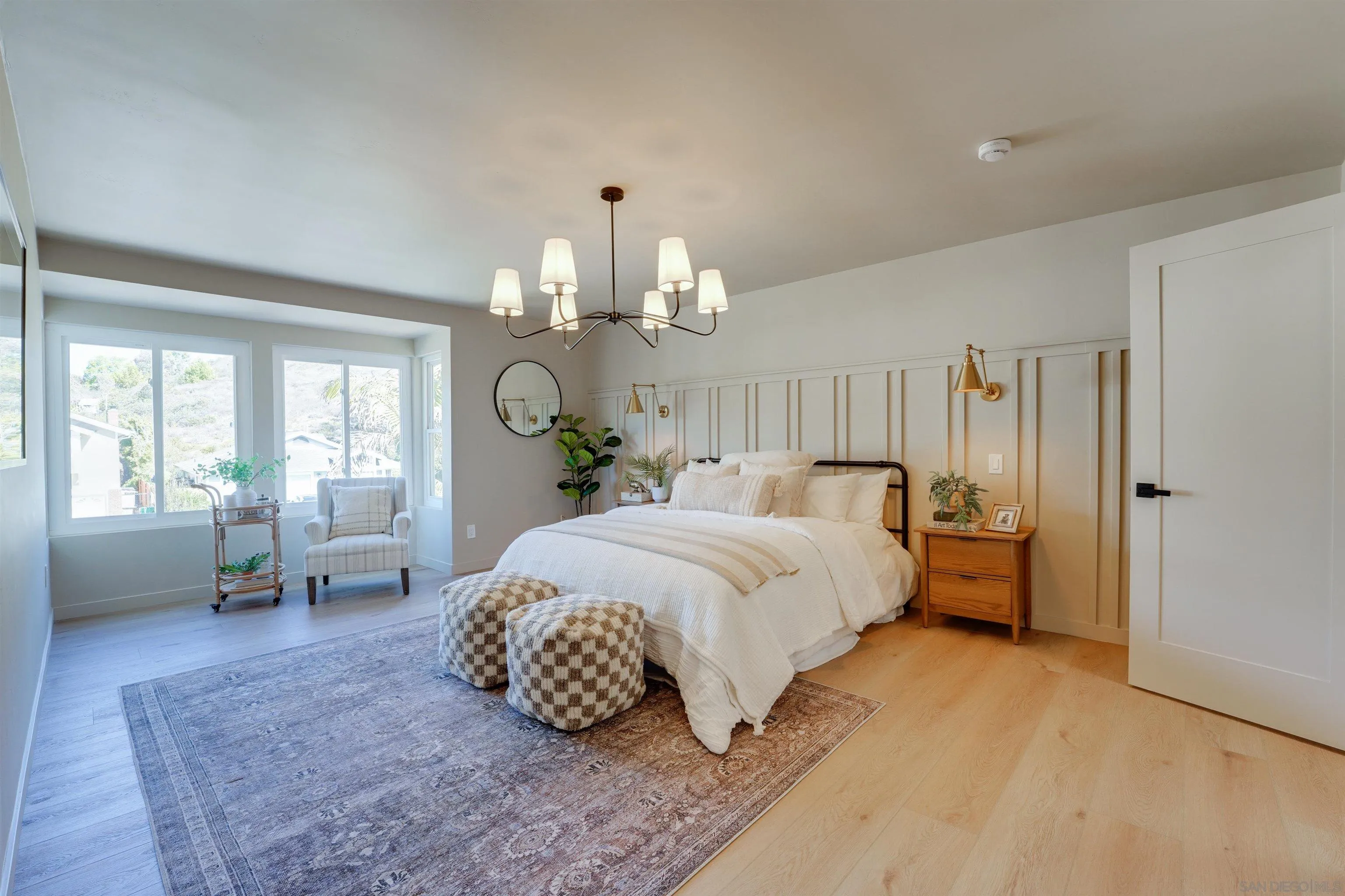 https://cdn.realtyfeed.com/cdn/127/260024906/1e4a1b02cba8e1d7b58b83c253defb1b.webp
